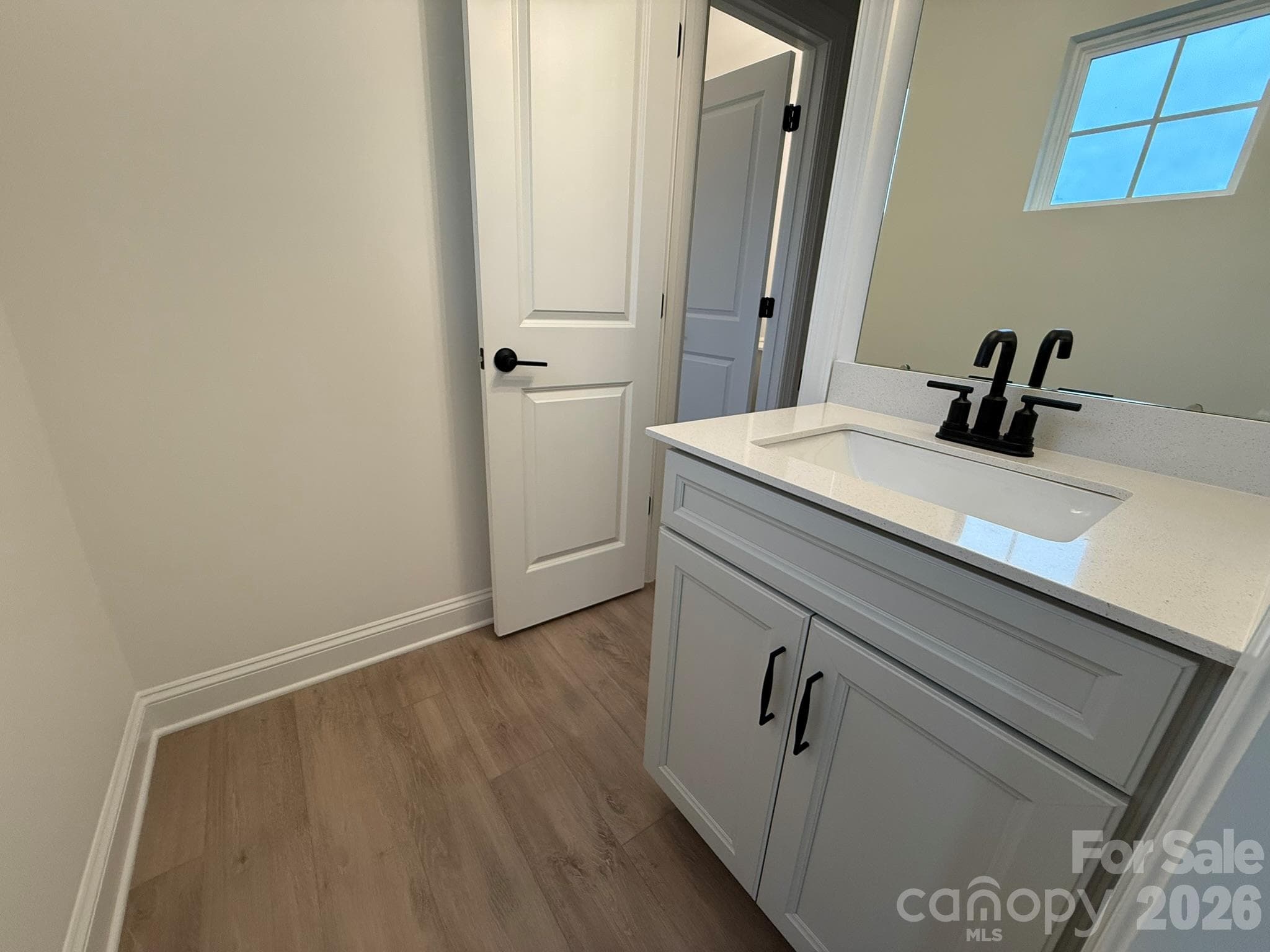 Jack and Jill bath - 4482 Blue Mound Court, Stanley