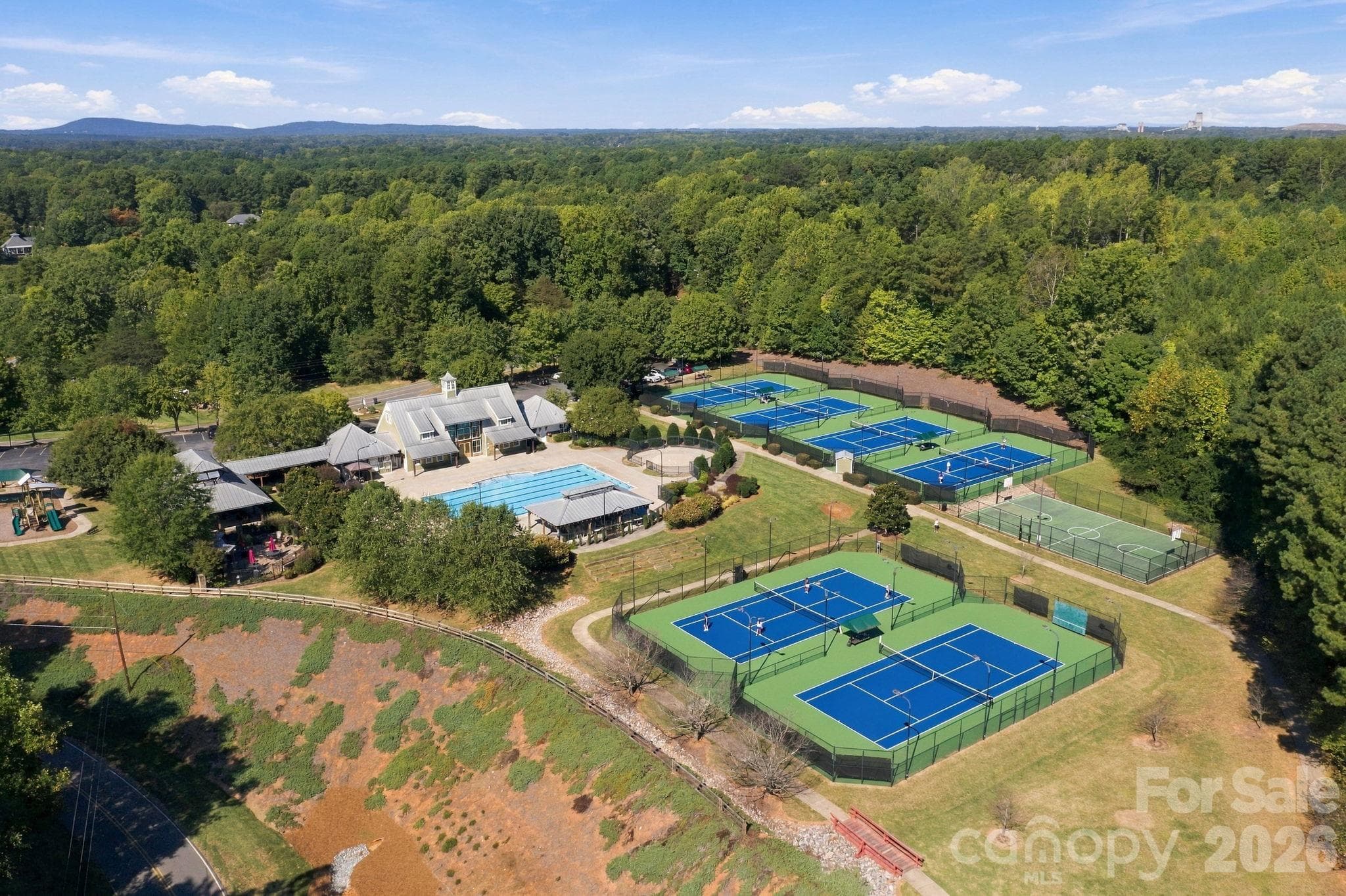 Single Family Residence at 105 Alder Springs Lane, Mooresville, photo 42 of 46