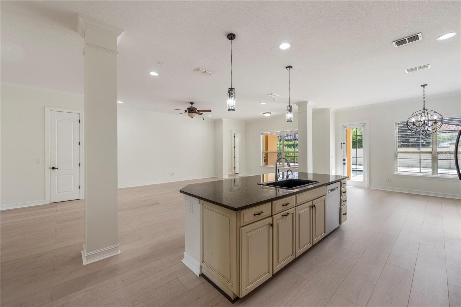Single Family Residence at 7231 SANGALLA DR, WINDERMERE, photo 19 of 65