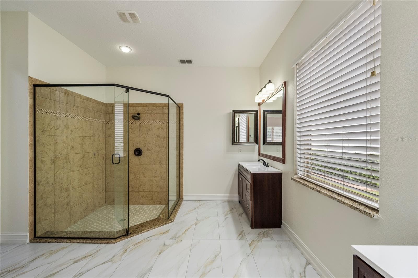 Single Family Residence at 7231 SANGALLA DR, WINDERMERE, photo 27 of 65