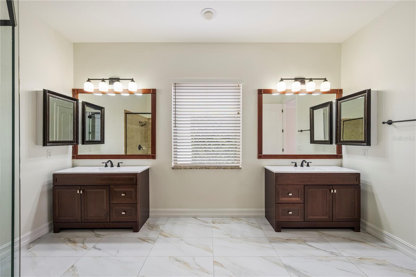 Single Family Residence at 7231 SANGALLA DR, WINDERMERE, photo 28 of 65