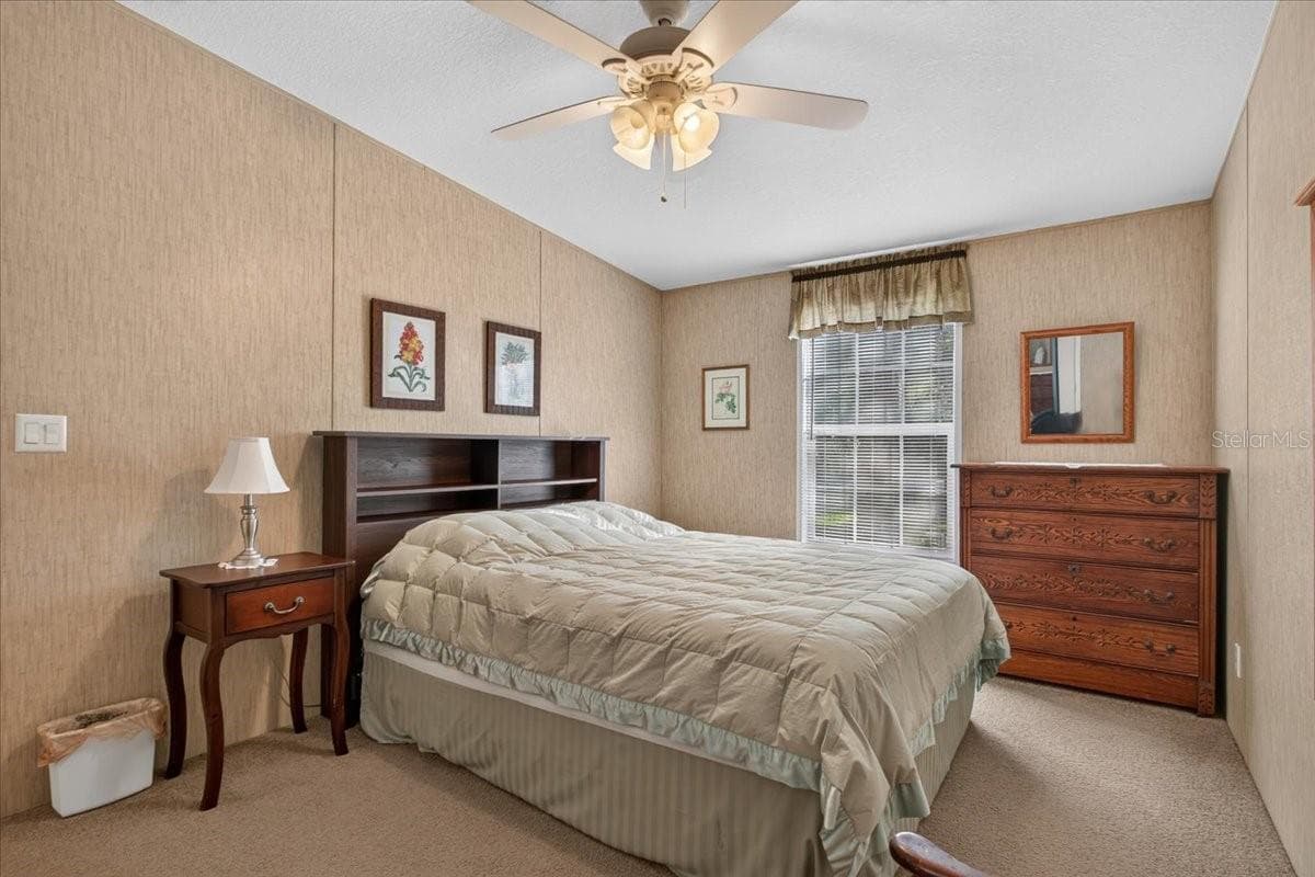 Bedroom 3 - 14420 SW TUSTENUGGEE AVE, FORT WHITE