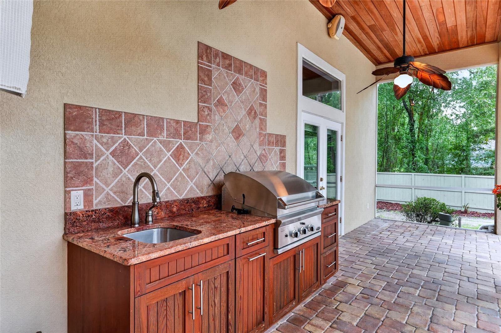Summer Kitchen - 3912 SW 88TH ST, GAINESVILLE