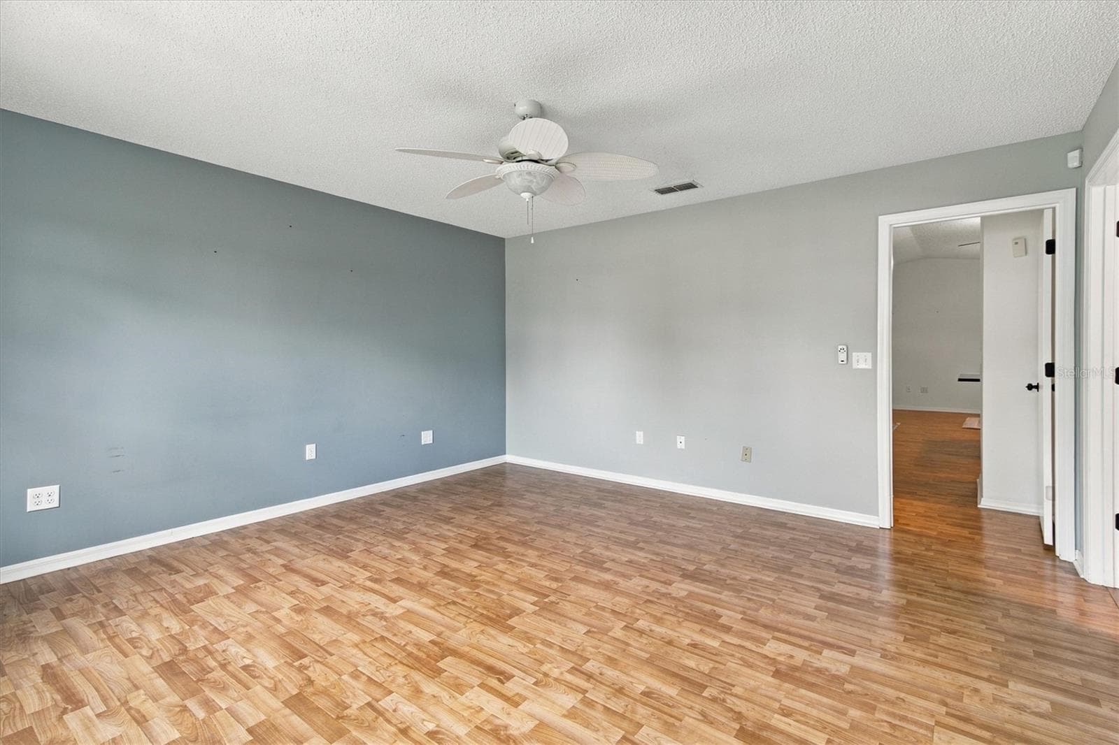 Single Family Residence at 10490 SE 179TH PL, SUMMERFIELD, photo 20 of 35