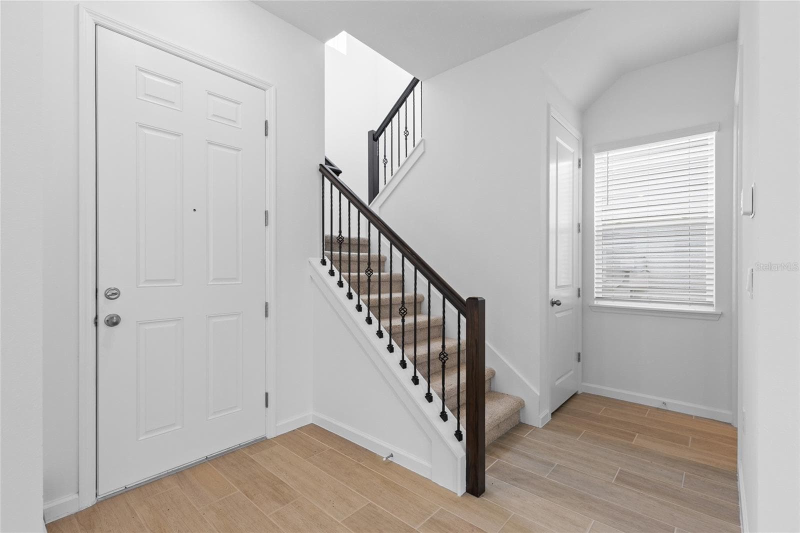 Single Family Residence at 13013 SERENE GLADE RD, WINTER GARDEN, photo 14 of 42