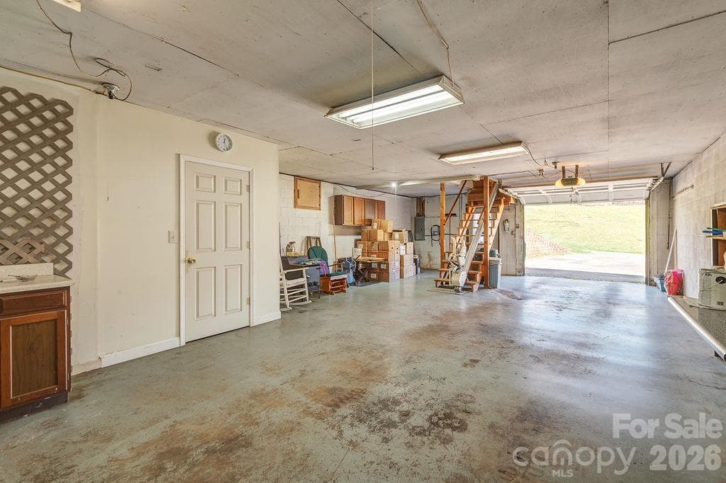 Single Family Residence at 216 Pickens Road, Weaverville, photo 24 of 31