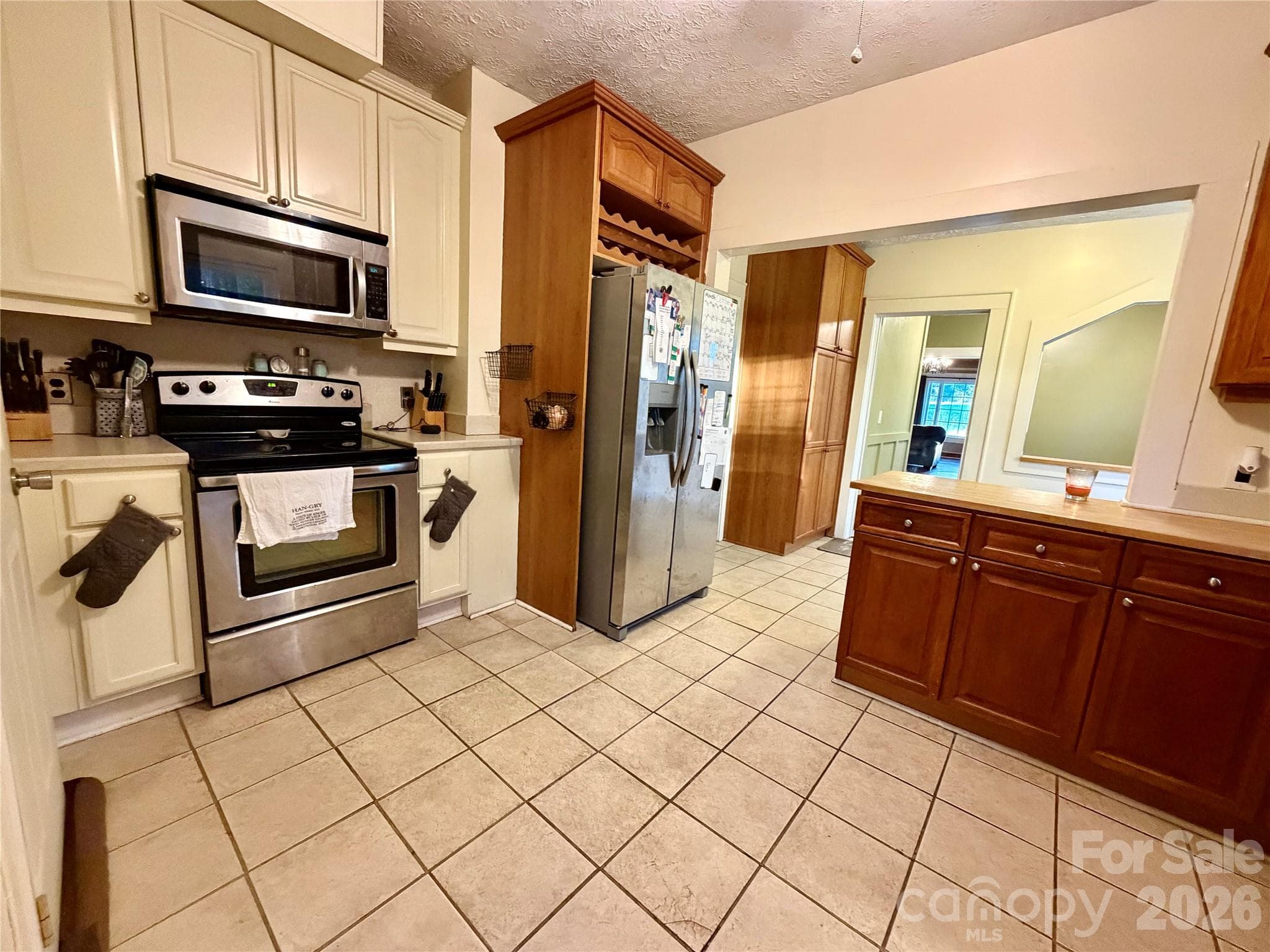 Single Family Residence at 5004 Fallston Road, Lawndale, photo 9 of 26