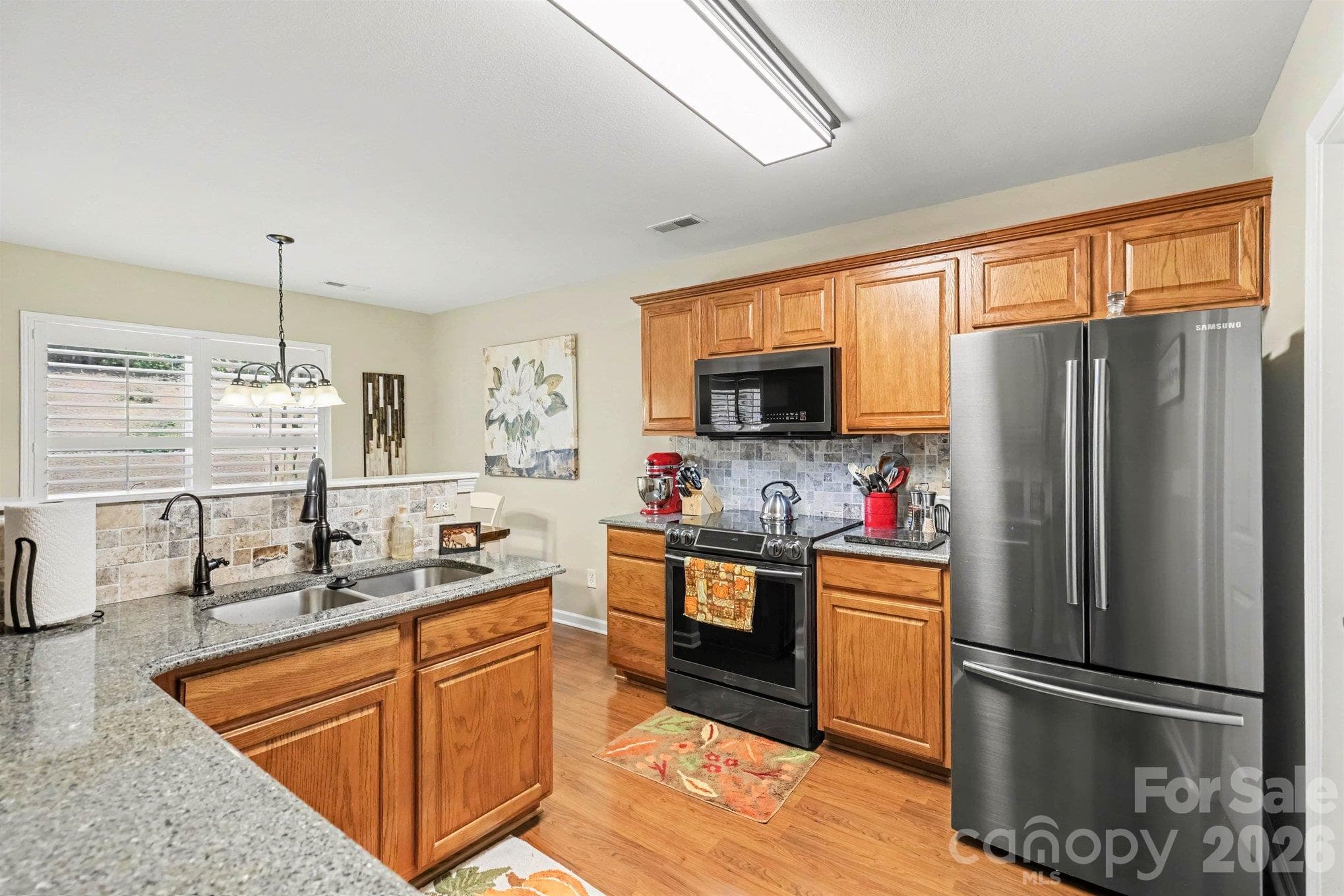 Single Family Residence at 3817 Broadwater Court, Gastonia, photo 11 of 30