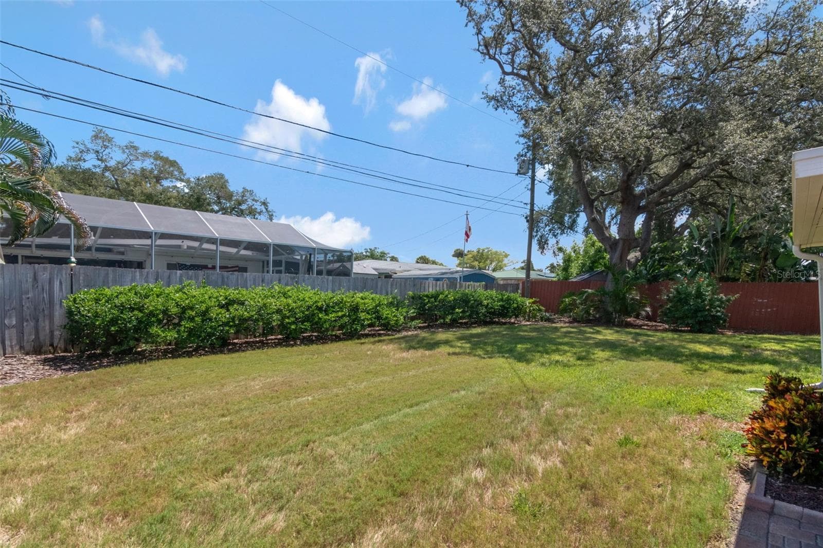 Single Family Residence at 1851 LOMBARDY DR, CLEARWATER, photo 29 of 32