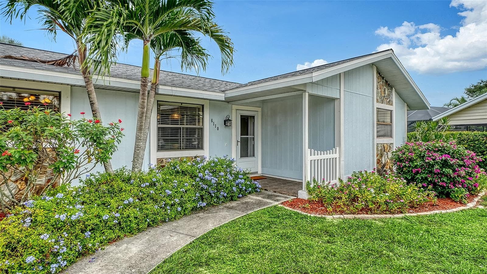 Single Family Residence at 6110 APPROACH LN, SARASOTA, photo 3 of 57