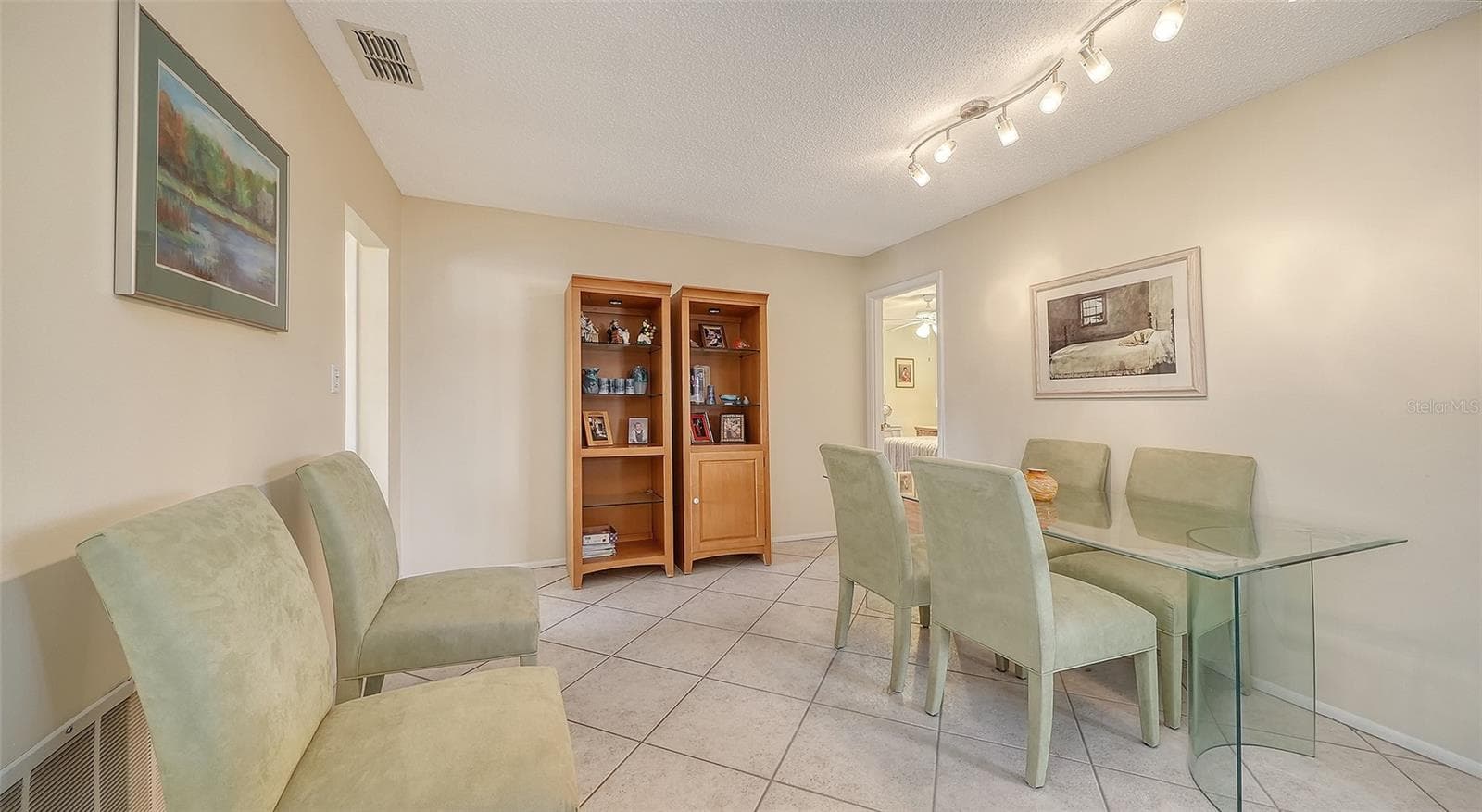 Single Family Residence at 6110 APPROACH LN, SARASOTA, photo 15 of 57