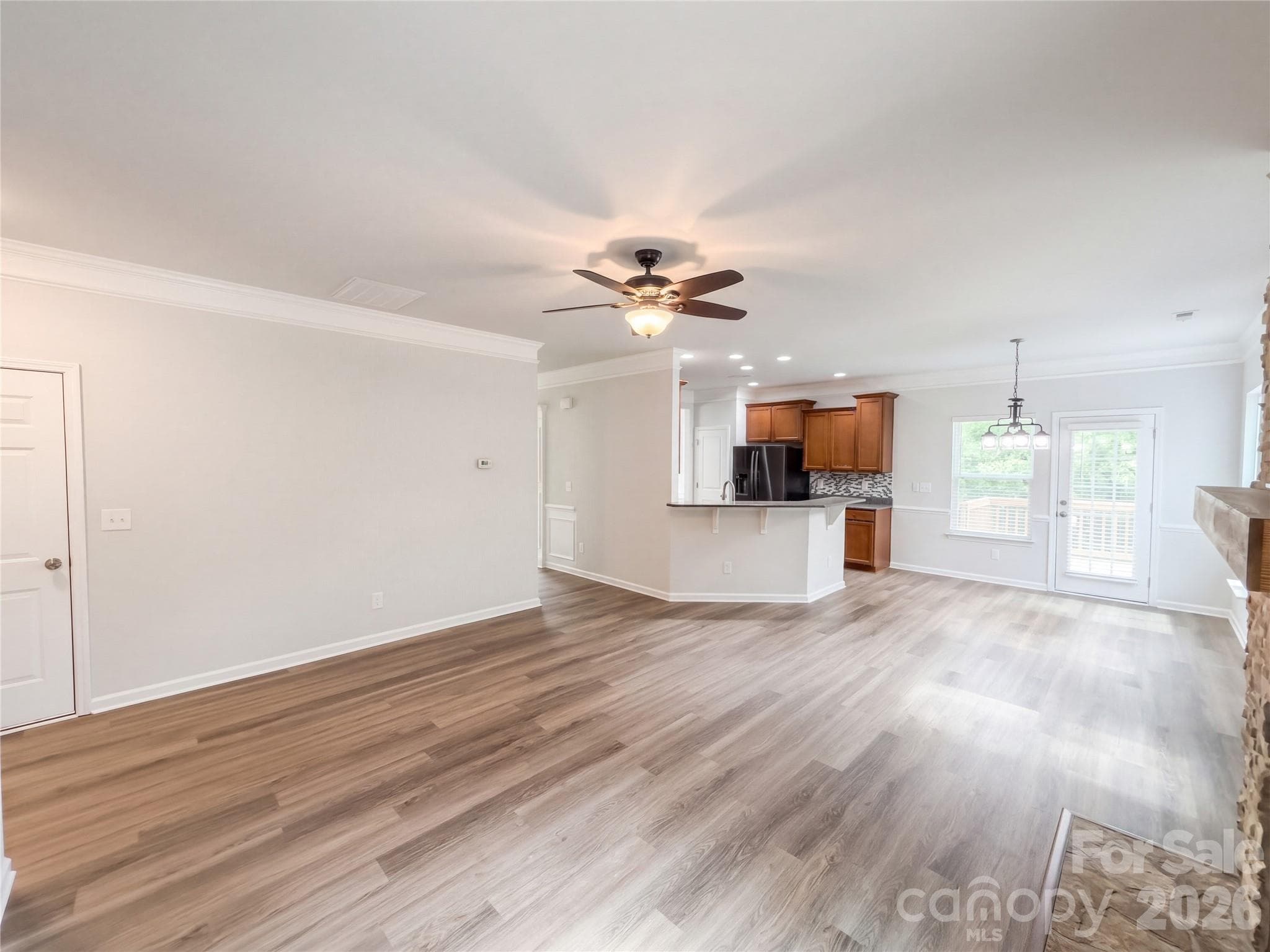 Single Family Residence at 4014 Northerly Island Court, Gastonia, photo 9 of 36
