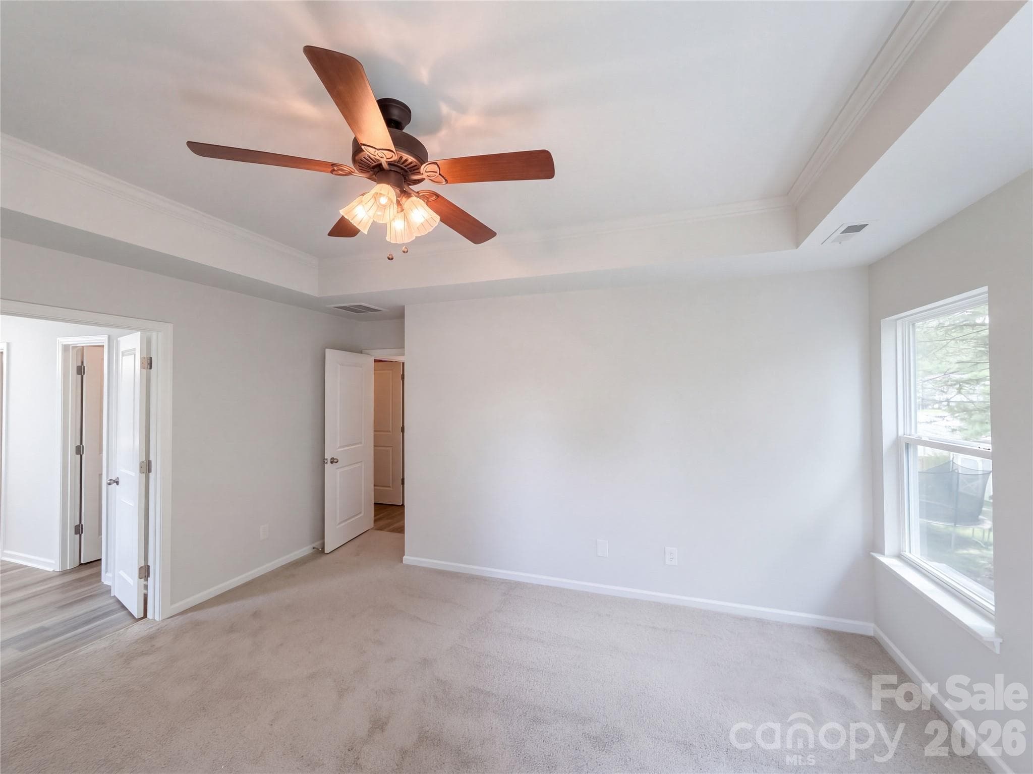 Single Family Residence at 4014 Northerly Island Court, Gastonia, photo 18 of 36