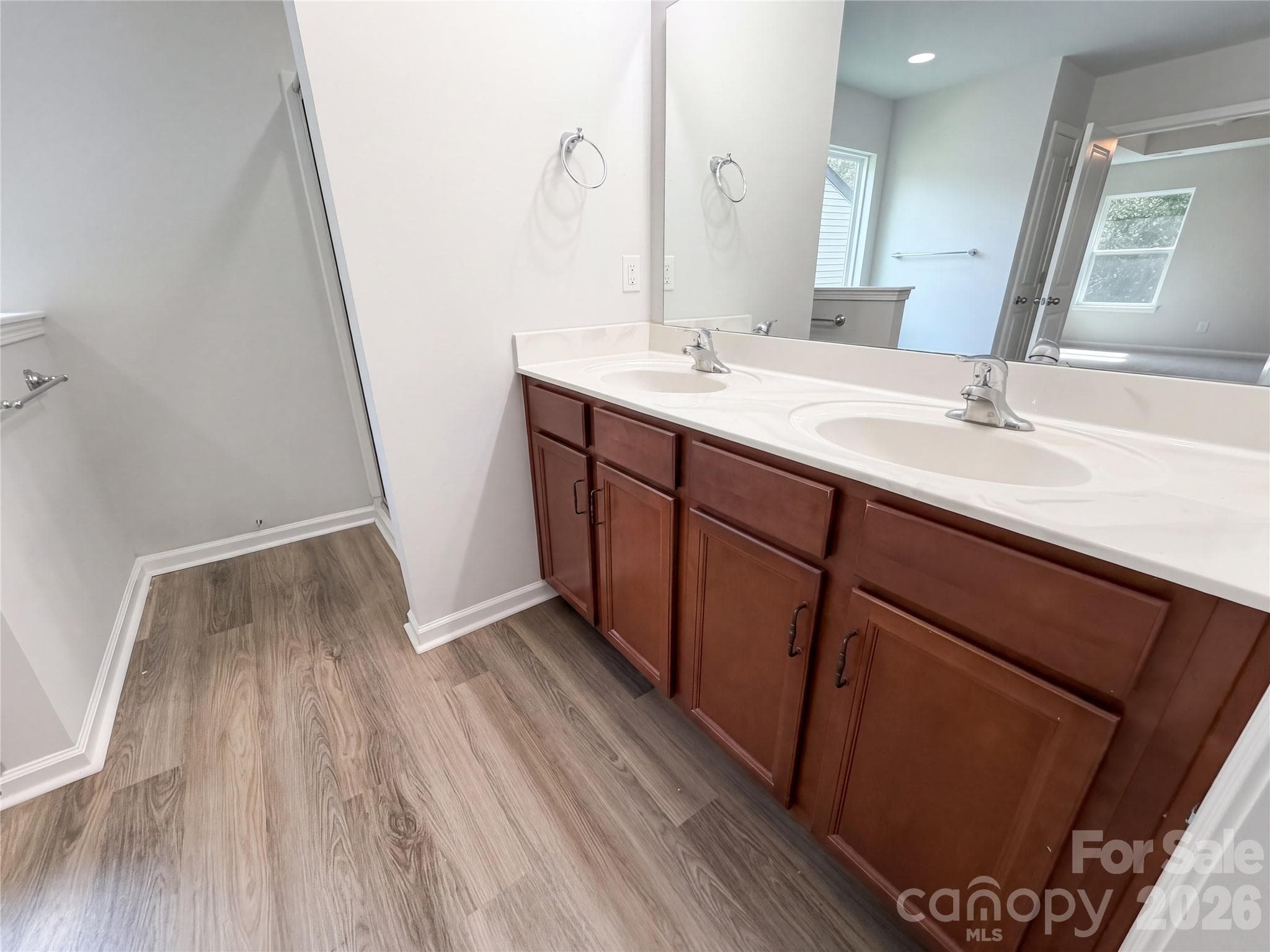Single Family Residence at 4014 Northerly Island Court, Gastonia, photo 22 of 36