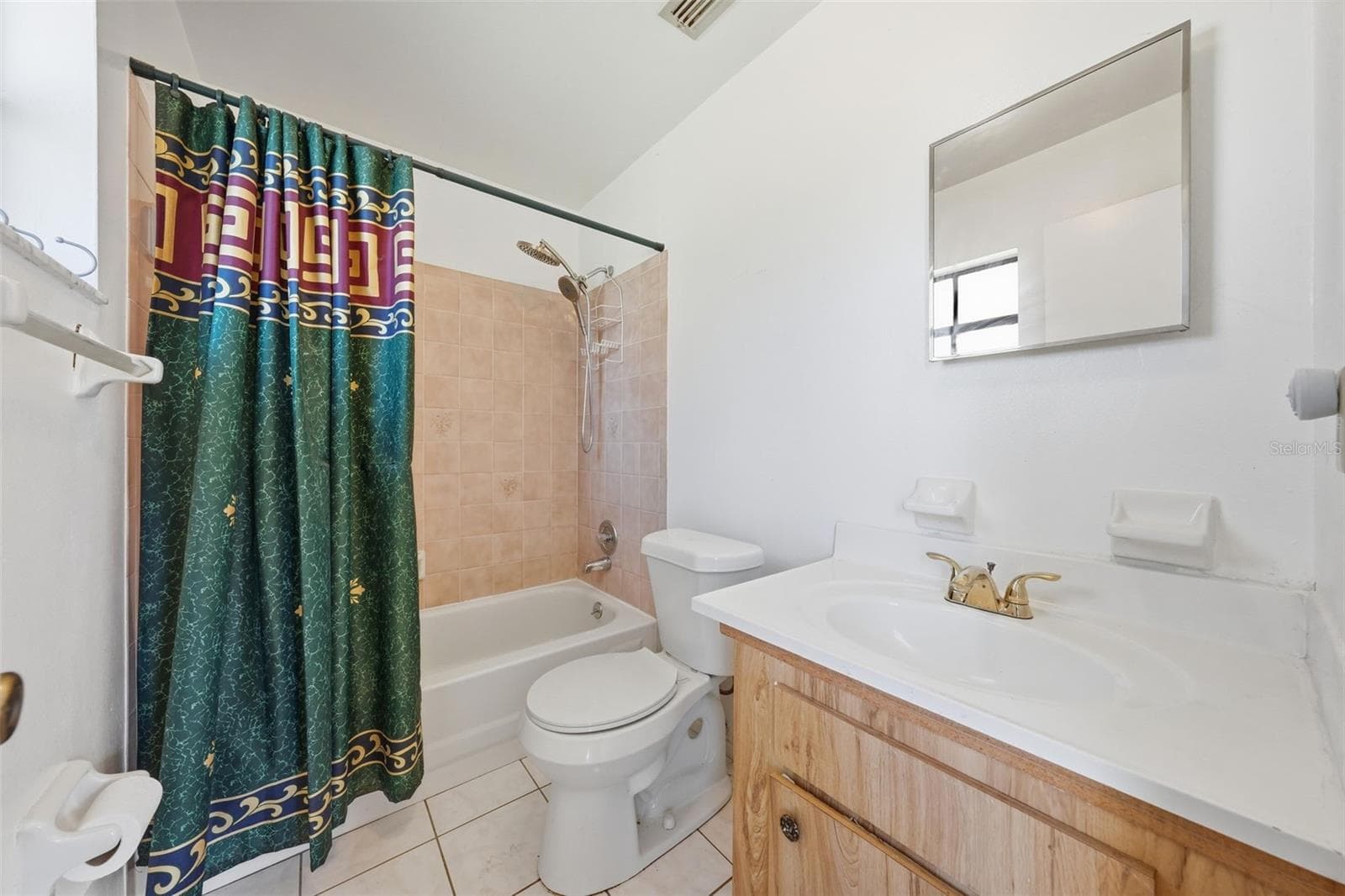 Single Family Residence at 1069 MILDRED DIXON WAY, WINTER GARDEN, photo 11 of 16