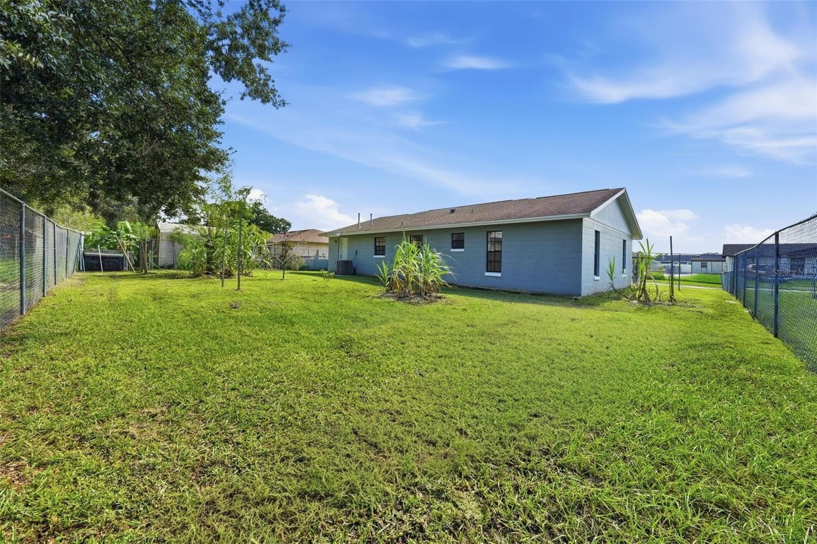 Single Family Residence at 1069 MILDRED DIXON WAY, WINTER GARDEN, photo 15 of 16