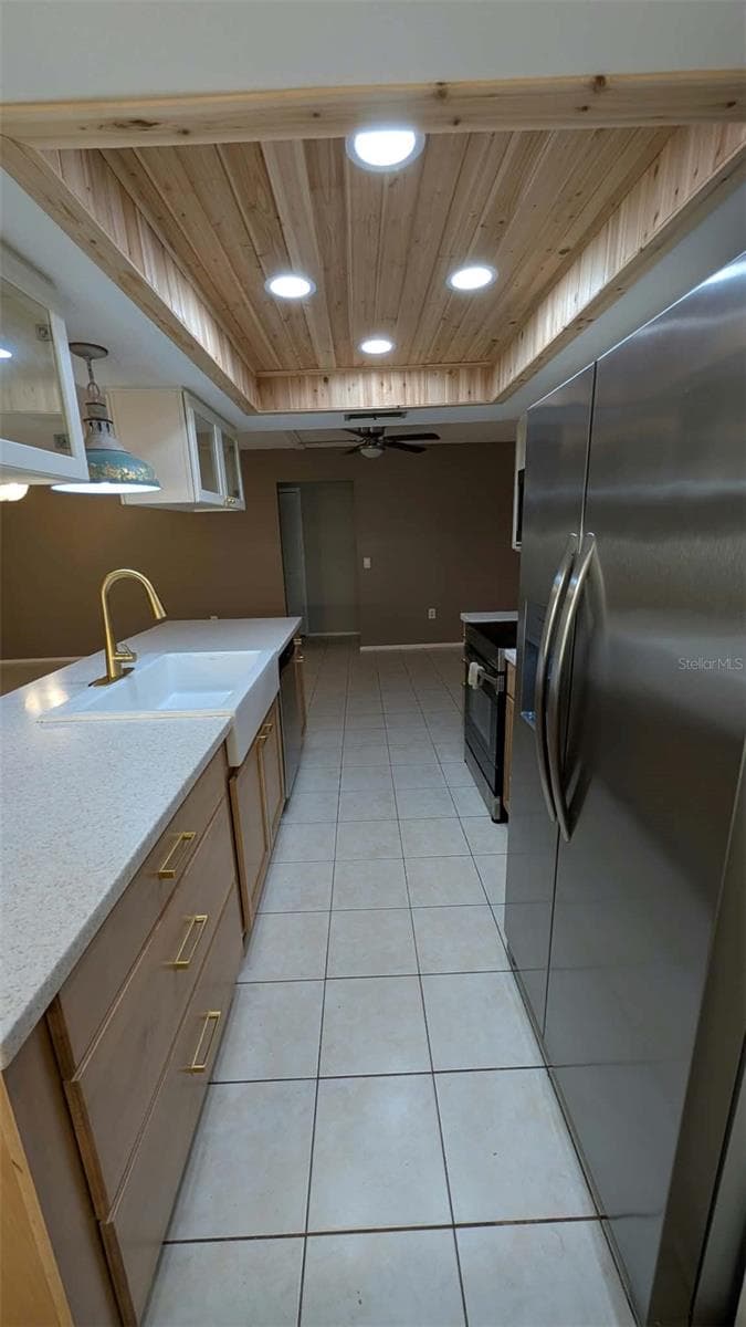 Single Family Residence at 12408 GOLDEN OAK CIR, HUDSON, photo 12 of 61