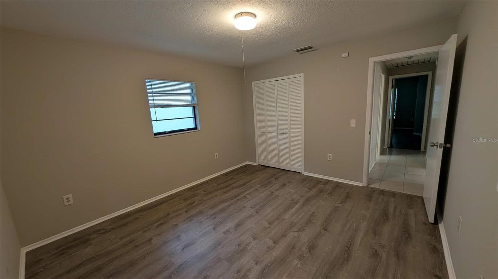 Single Family Residence at 12408 GOLDEN OAK CIR, HUDSON, photo 16 of 61