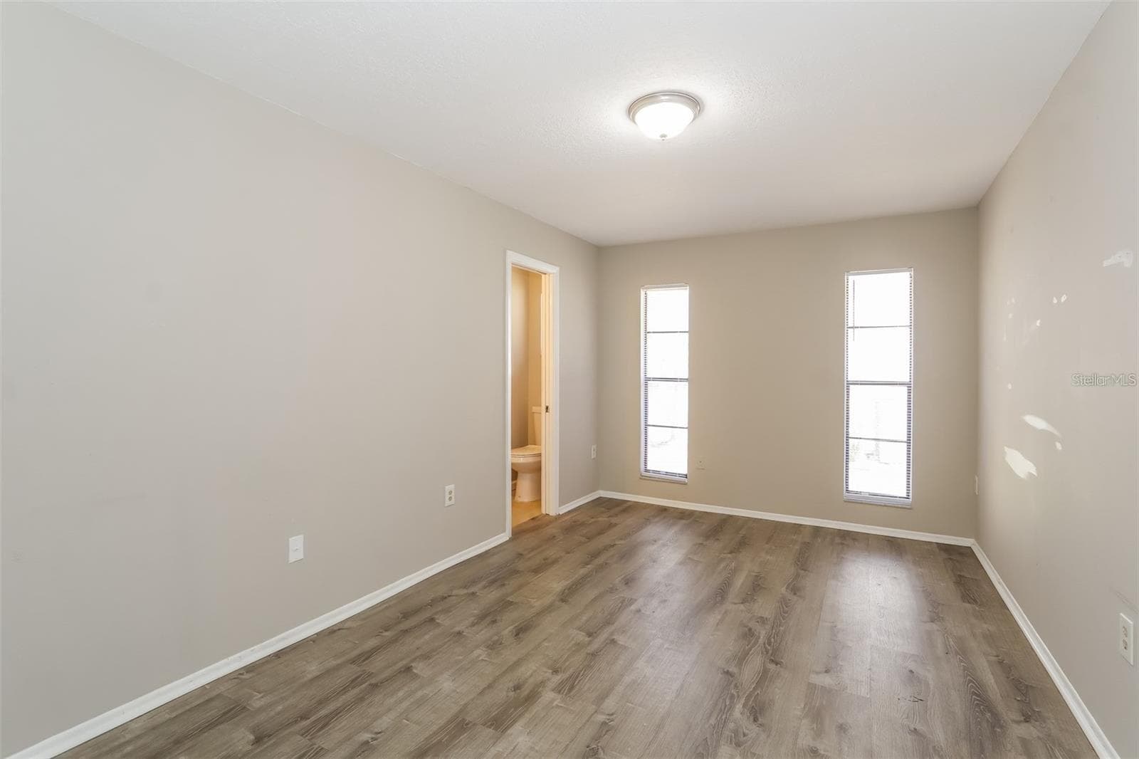 Single Family Residence at 12408 GOLDEN OAK CIR, HUDSON, photo 43 of 61