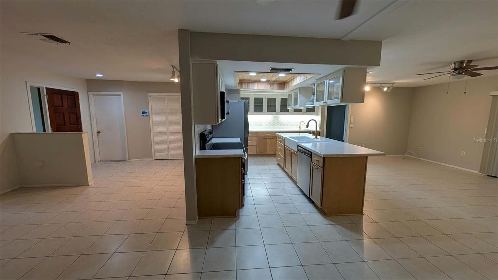 Single Family Residence at 12408 GOLDEN OAK CIR, HUDSON, photo 49 of 61