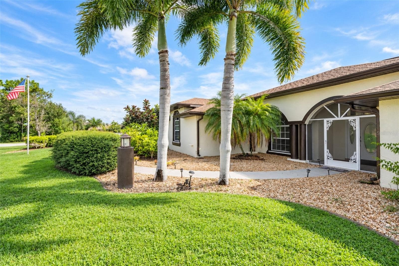 Single Family Residence at 25179 CAMPOS DR, PUNTA GORDA, photo 3 of 99