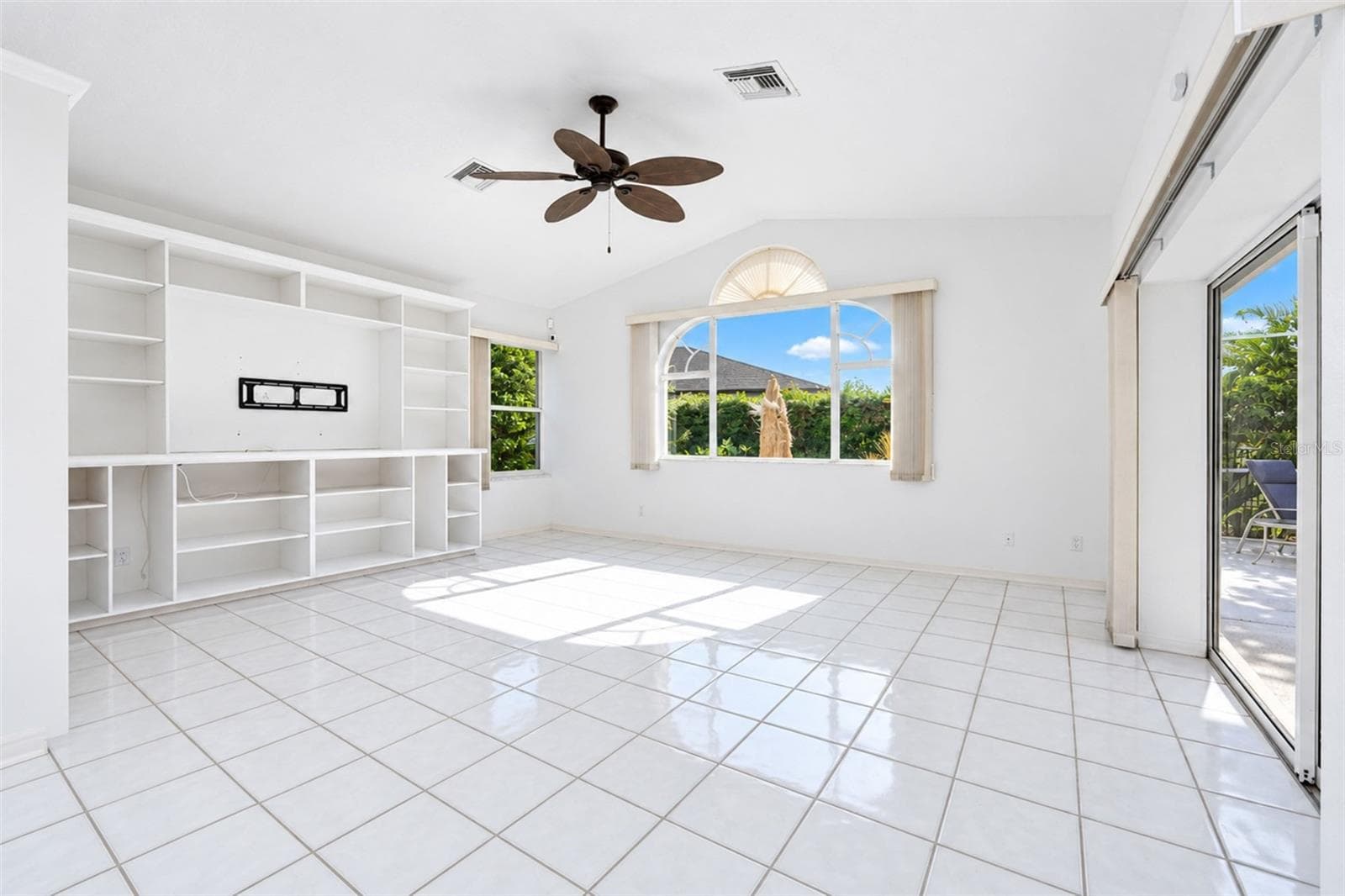 Single Family Residence at 25179 CAMPOS DR, PUNTA GORDA, photo 27 of 99