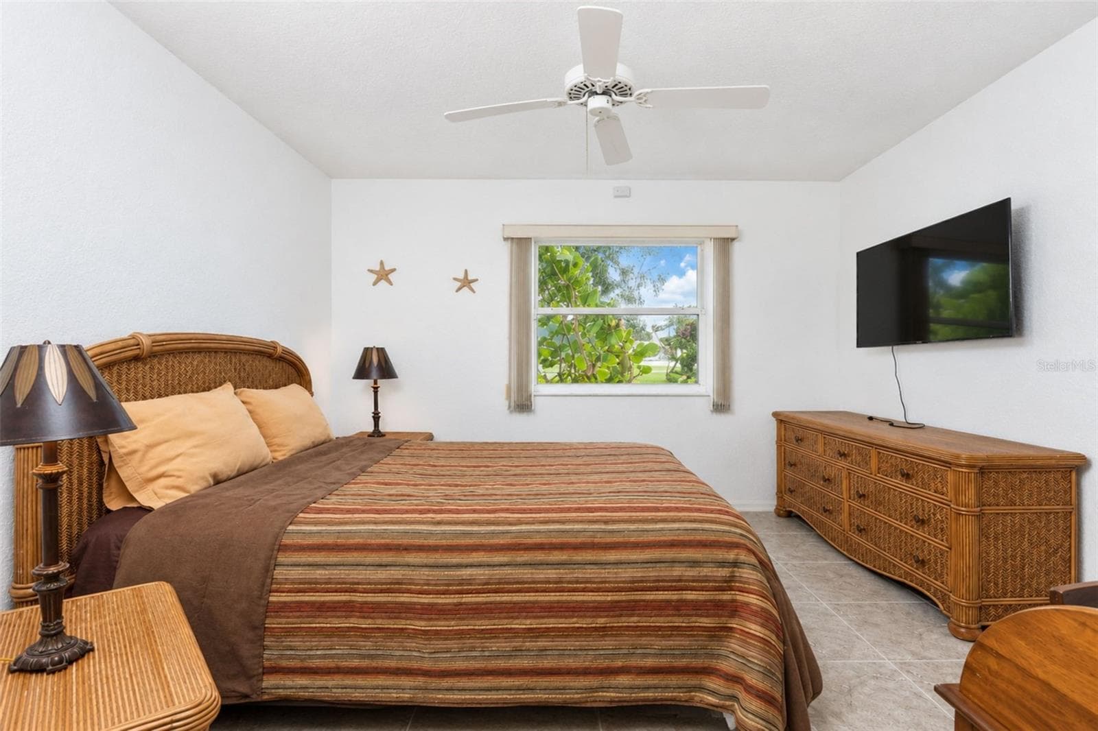 Single Family Residence at 25179 CAMPOS DR, PUNTA GORDA, photo 35 of 99