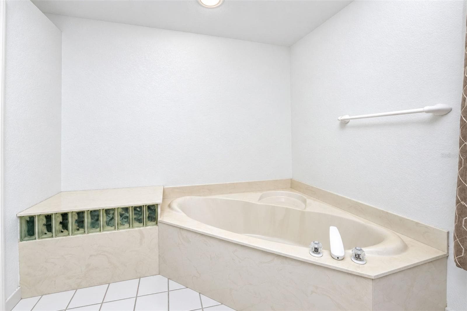 Single Family Residence at 25179 CAMPOS DR, PUNTA GORDA, photo 47 of 99