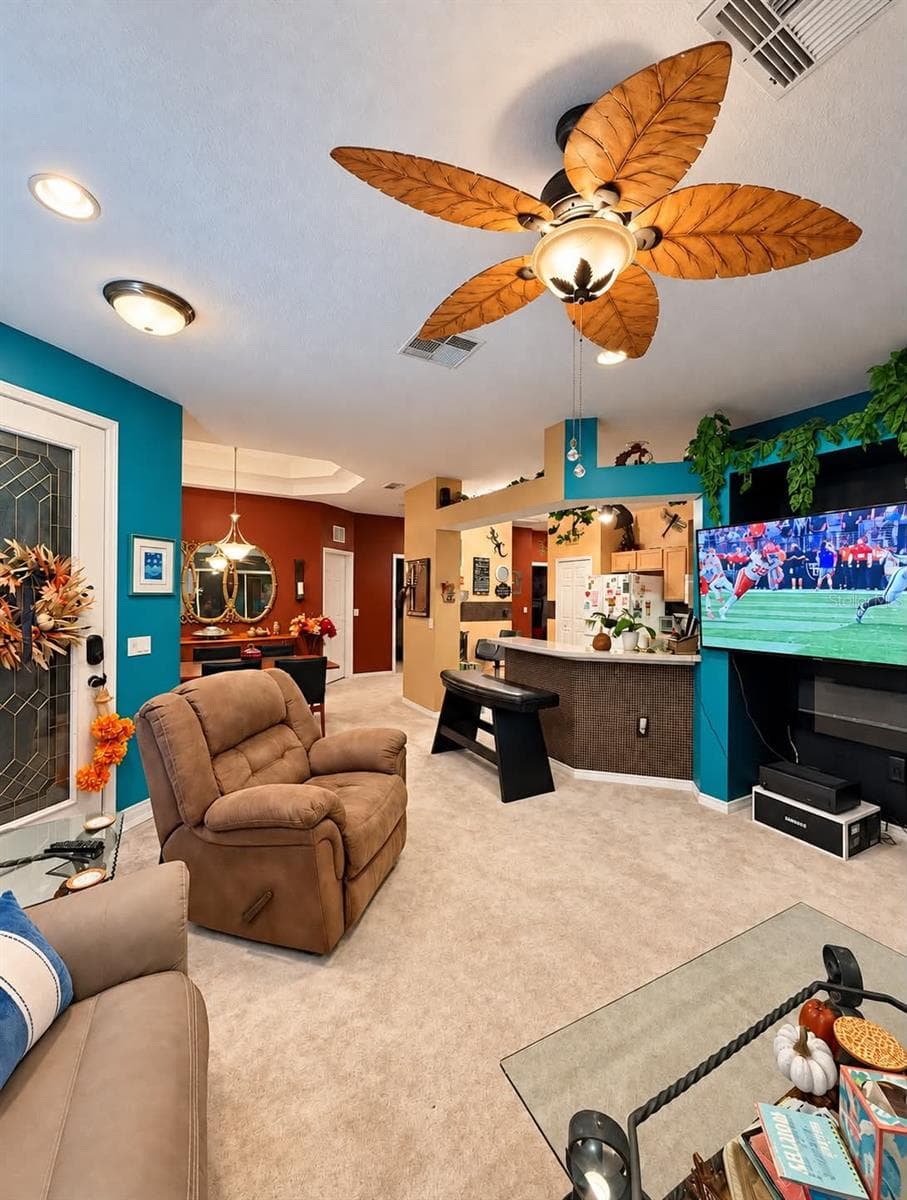 Villa at 21129 DIAMONTE DR, LAND O LAKES, photo 4 of 32