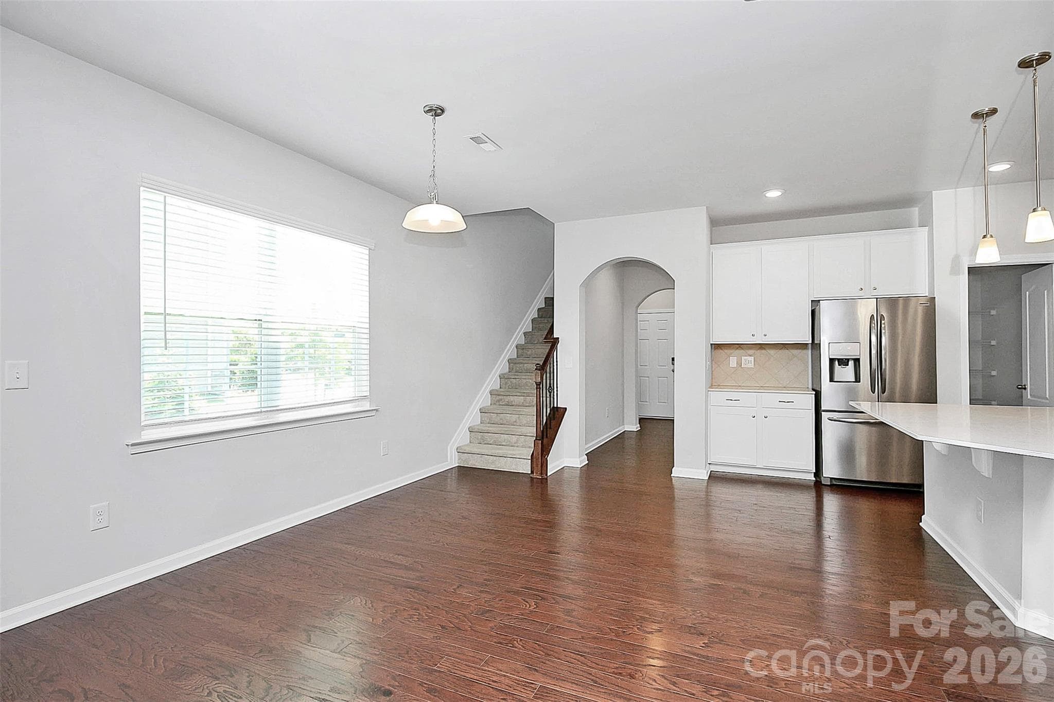 Single Family Residence at 14527 Murfield Court, Charlotte, photo 5 of 35