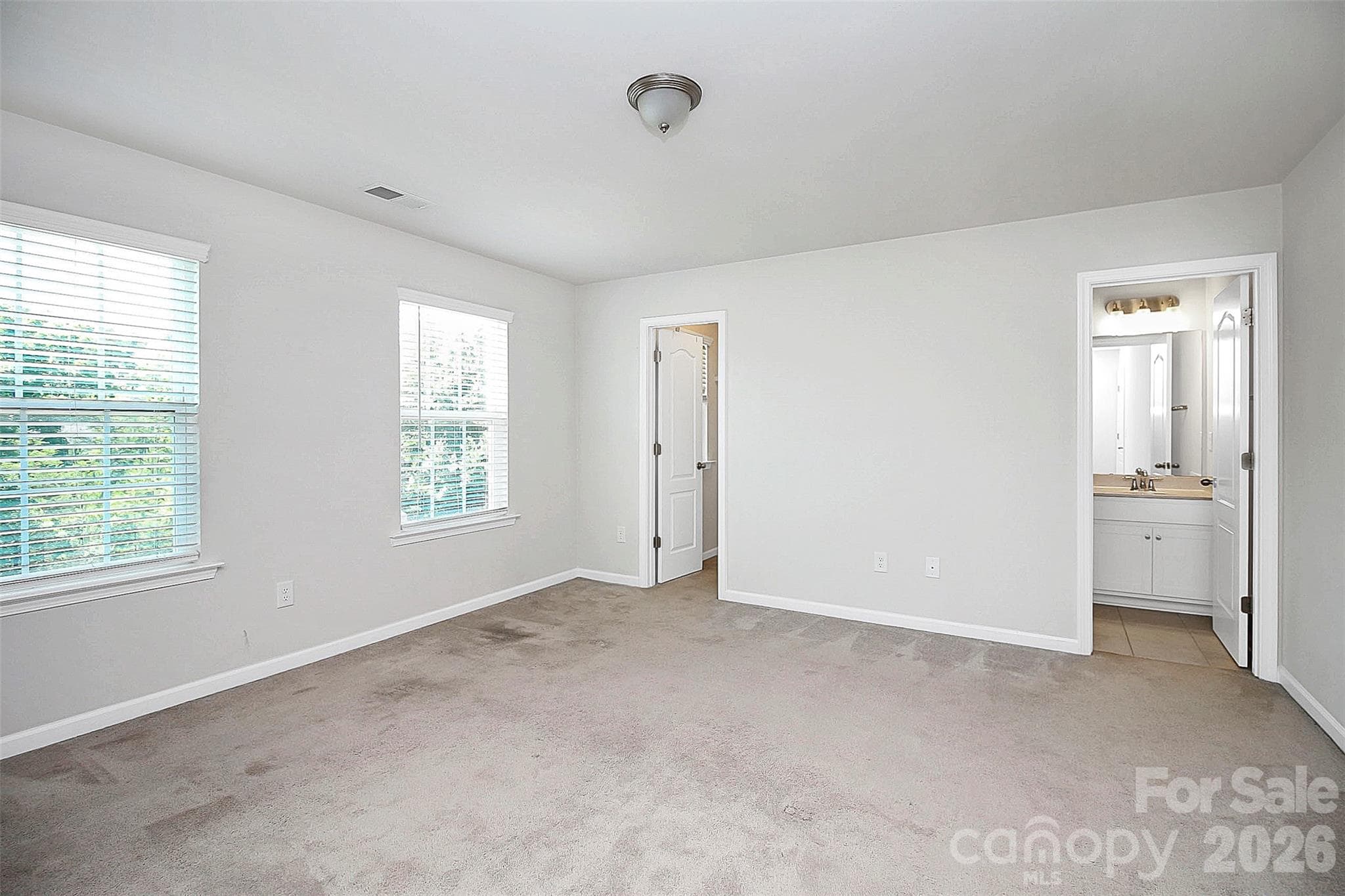 Single Family Residence at 14527 Murfield Court, Charlotte, photo 15 of 35