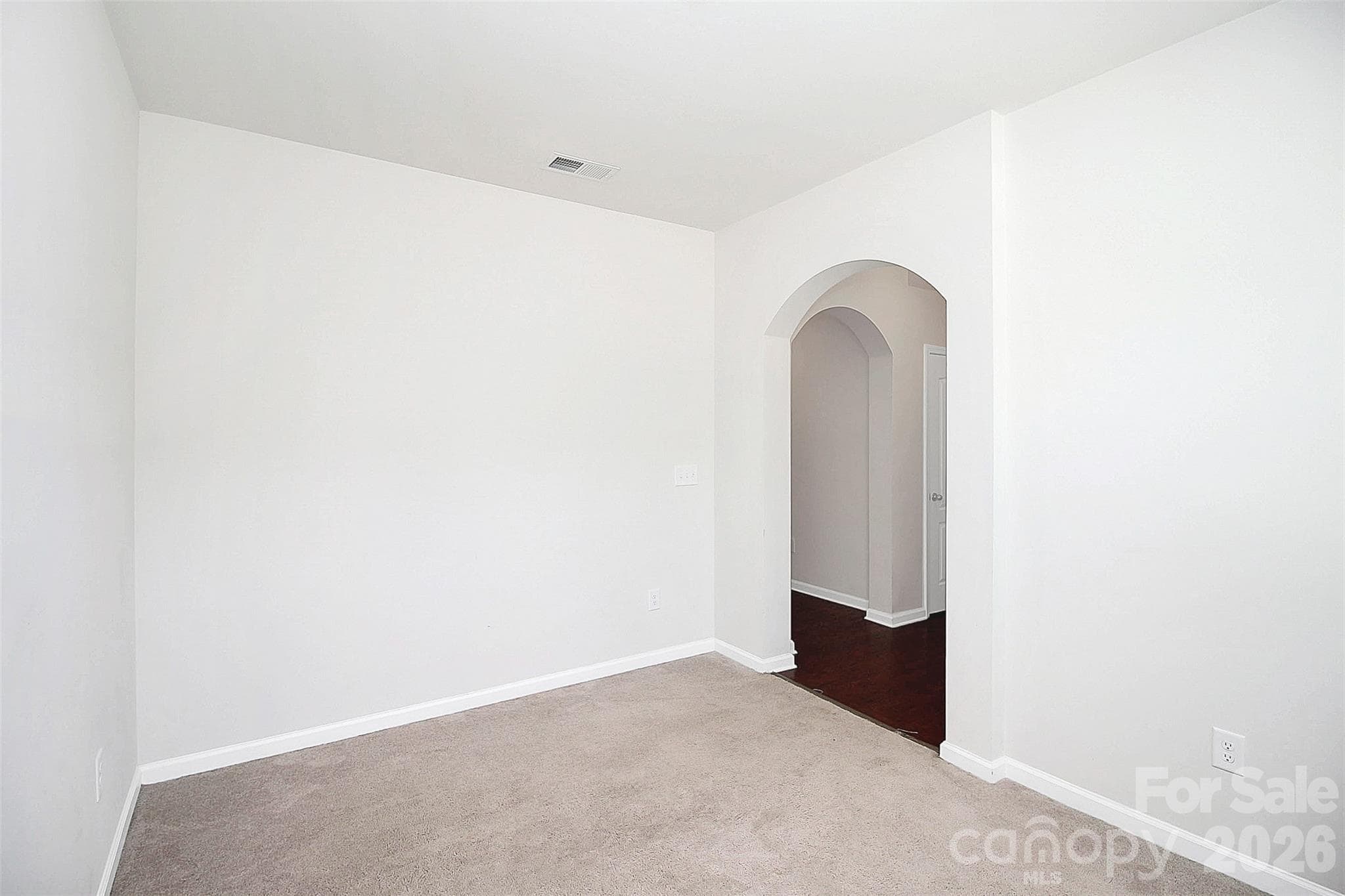 Single Family Residence at 14527 Murfield Court, Charlotte, photo 19 of 35