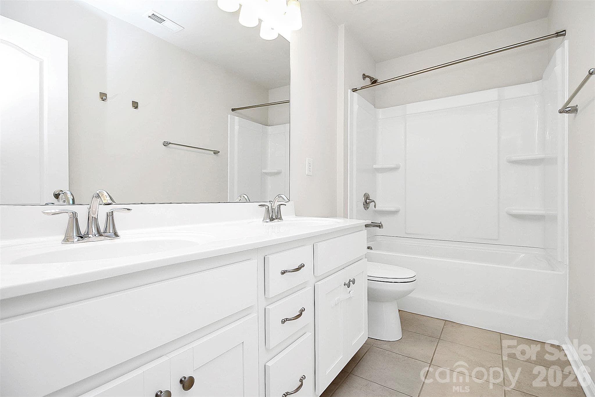 Single Family Residence at 14527 Murfield Court, Charlotte, photo 23 of 35