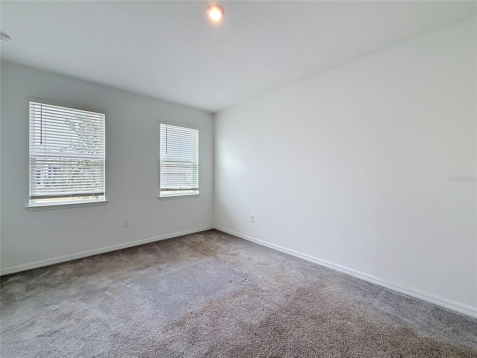 Single Family Residence at 418 QUAYSIDE AVE AVE, MASCOTTE, photo 24 of 53