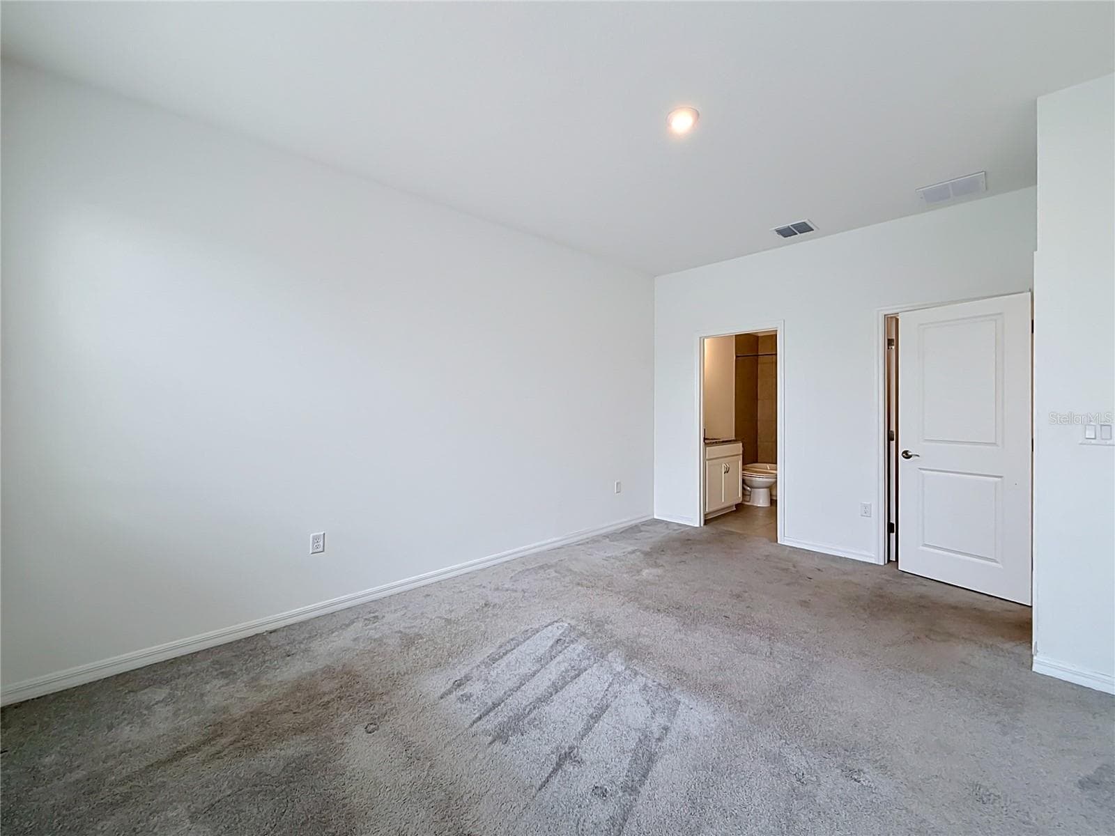 Single Family Residence at 418 QUAYSIDE AVE AVE, MASCOTTE, photo 27 of 53