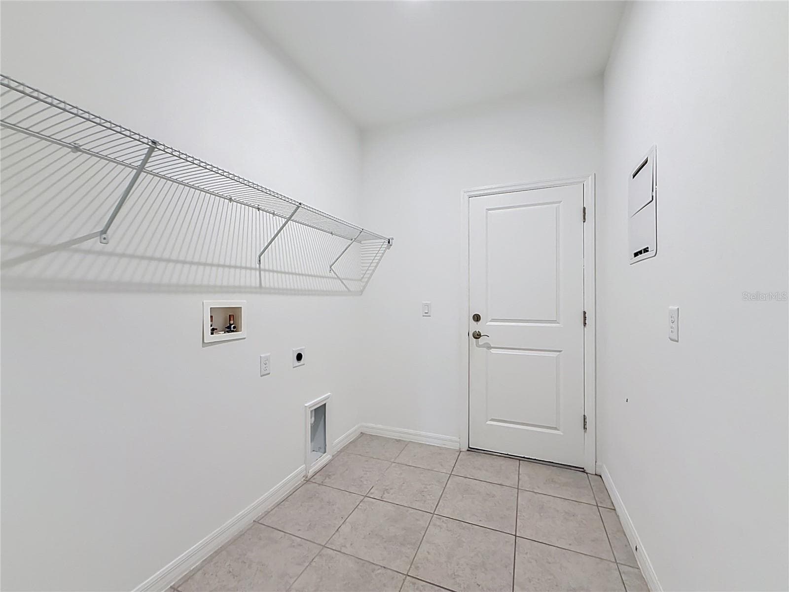 Single Family Residence at 418 QUAYSIDE AVE AVE, MASCOTTE, photo 45 of 53