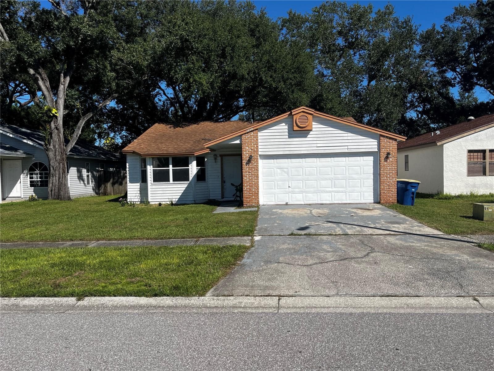 Single Family Residence at 1890 FEATHER TREE CIR, CLEARWATER, photo 2 of 19