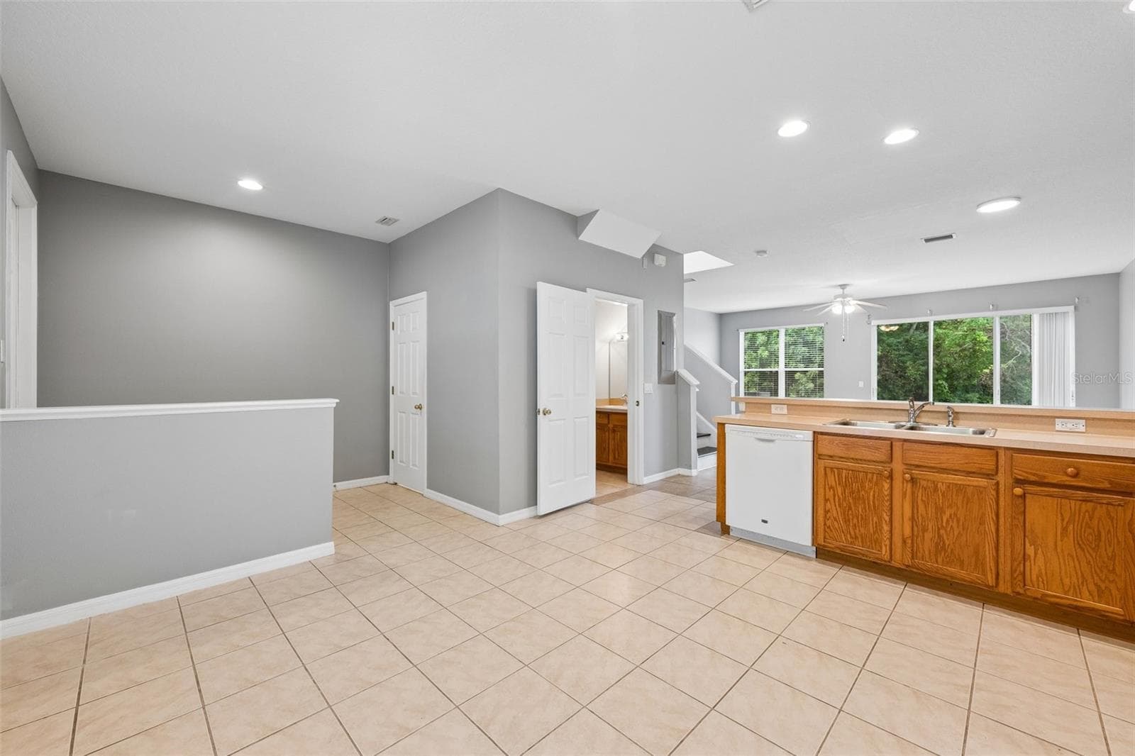 Townhouse at 14101 CHRISTIE DR, LARGO, photo 16 of 54