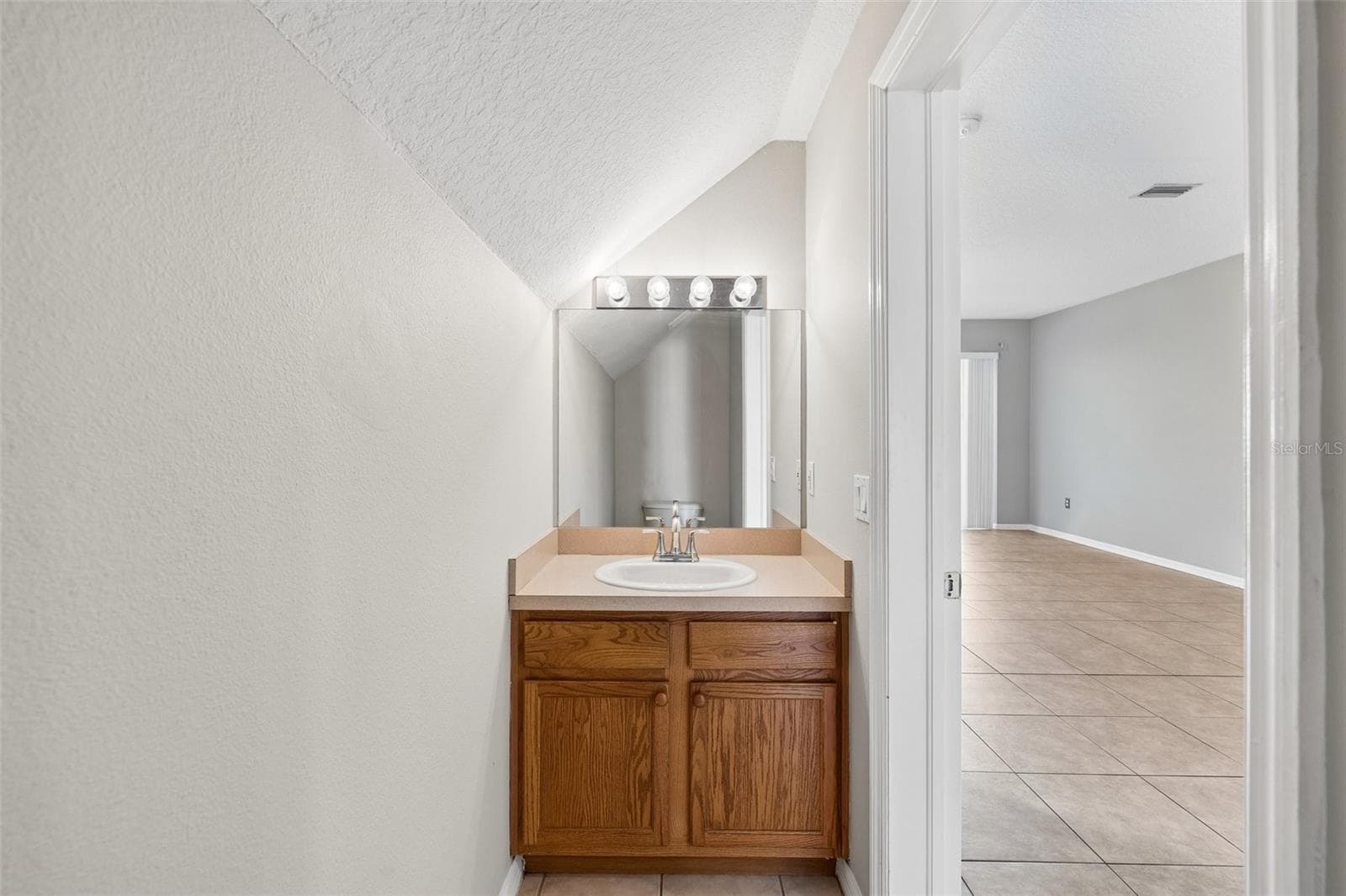 Townhouse at 14101 CHRISTIE DR, LARGO, photo 23 of 54
