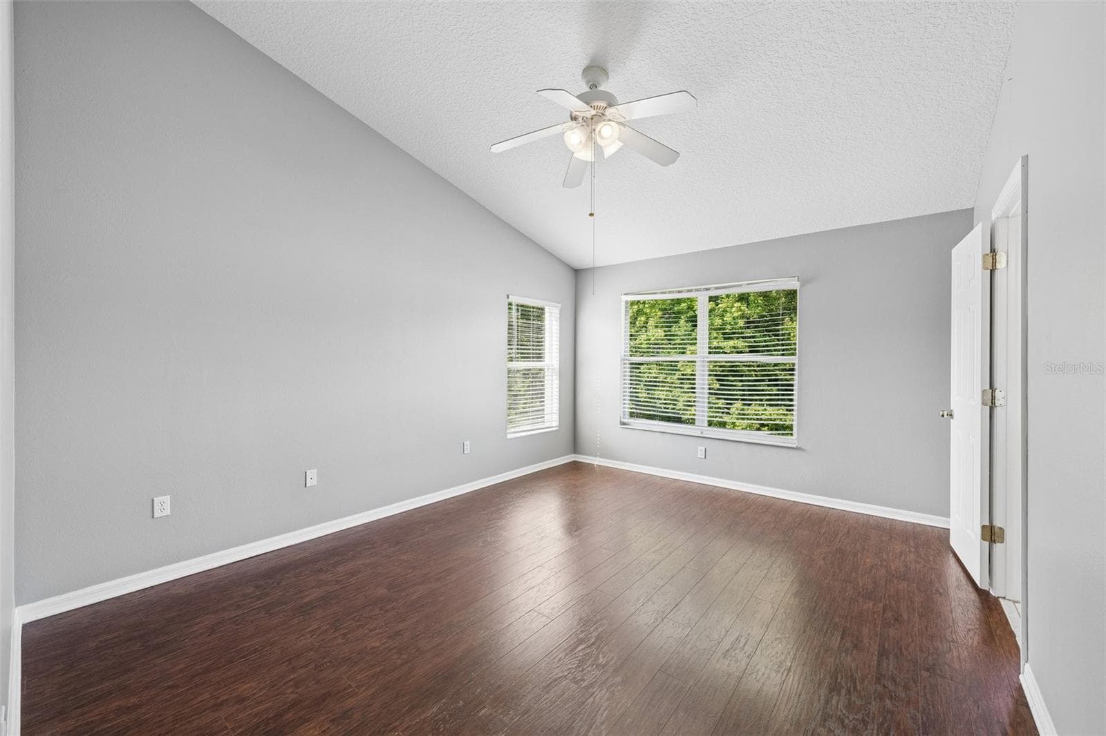 Townhouse at 14101 CHRISTIE DR, LARGO, photo 24 of 54