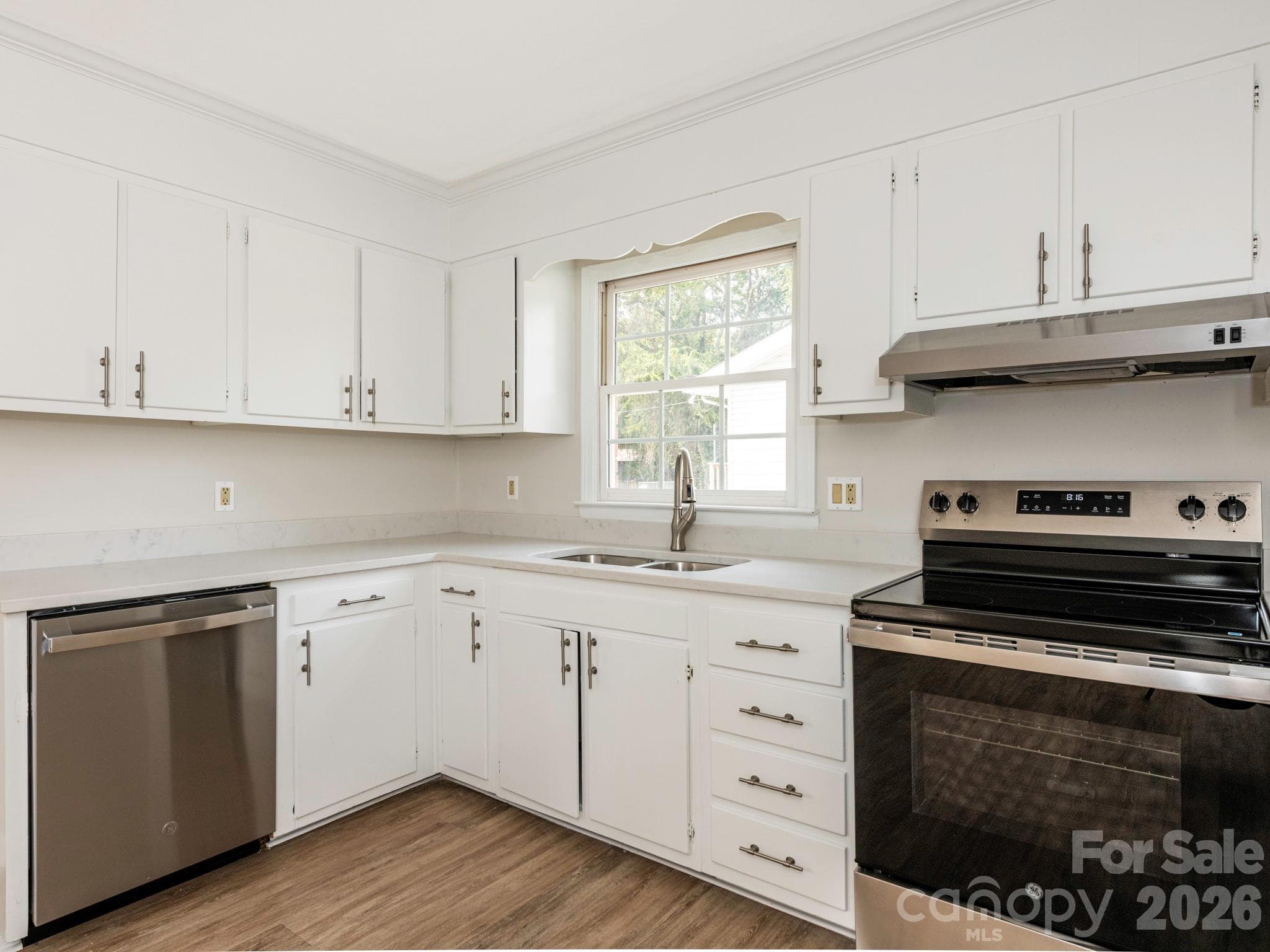 Single Family Residence at 4305 Weddington Road, Concord, photo 4 of 14