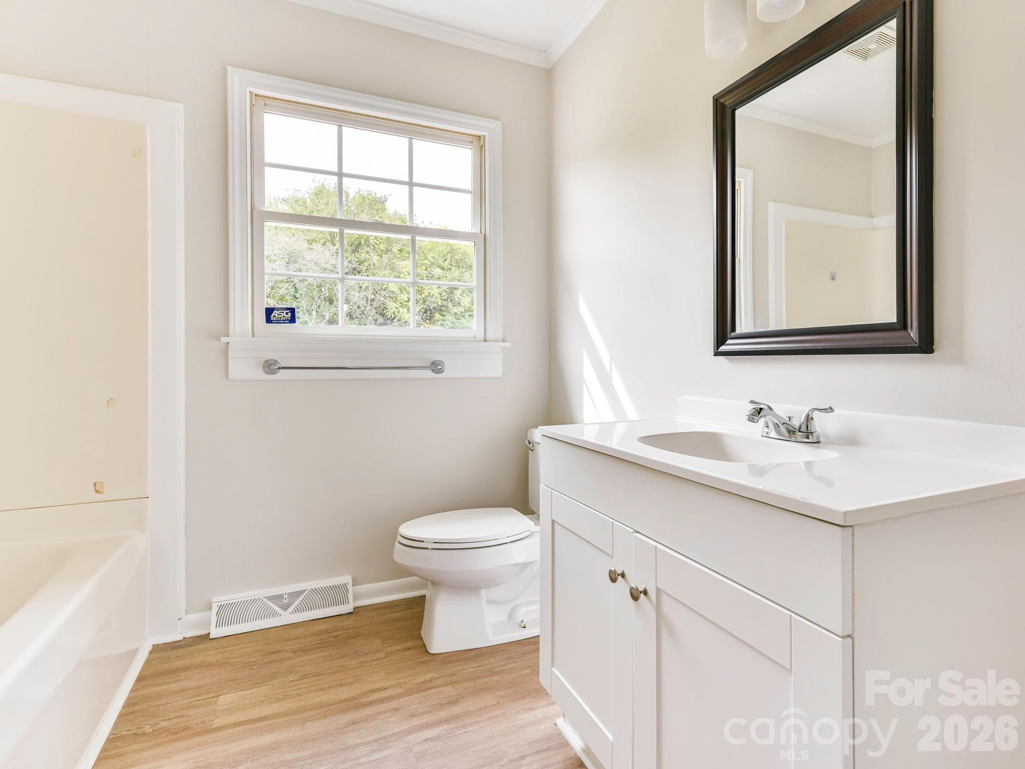 bath - 4305 Weddington Road, Concord