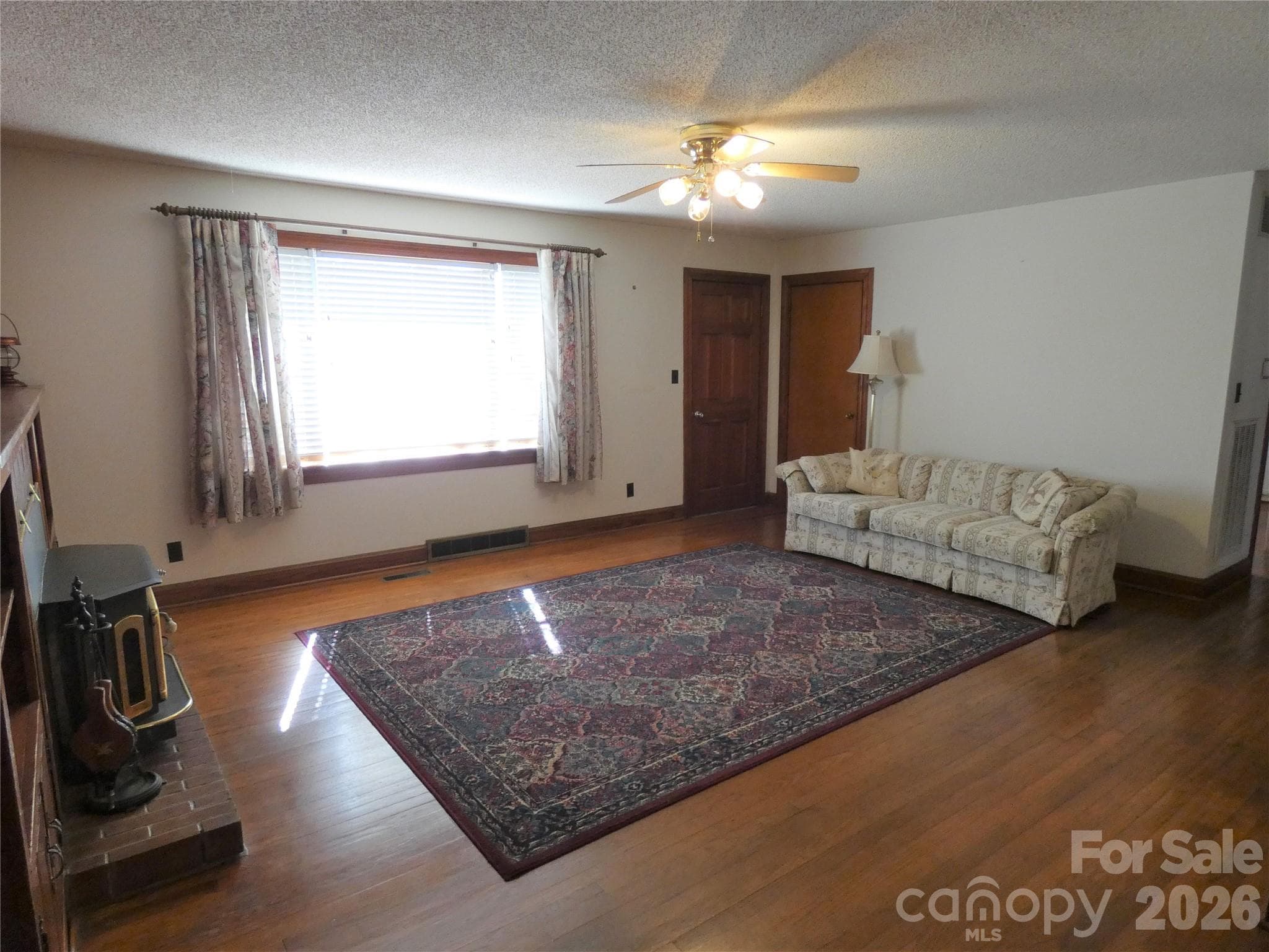 Living Room - 150 Fonda Road, Statesville