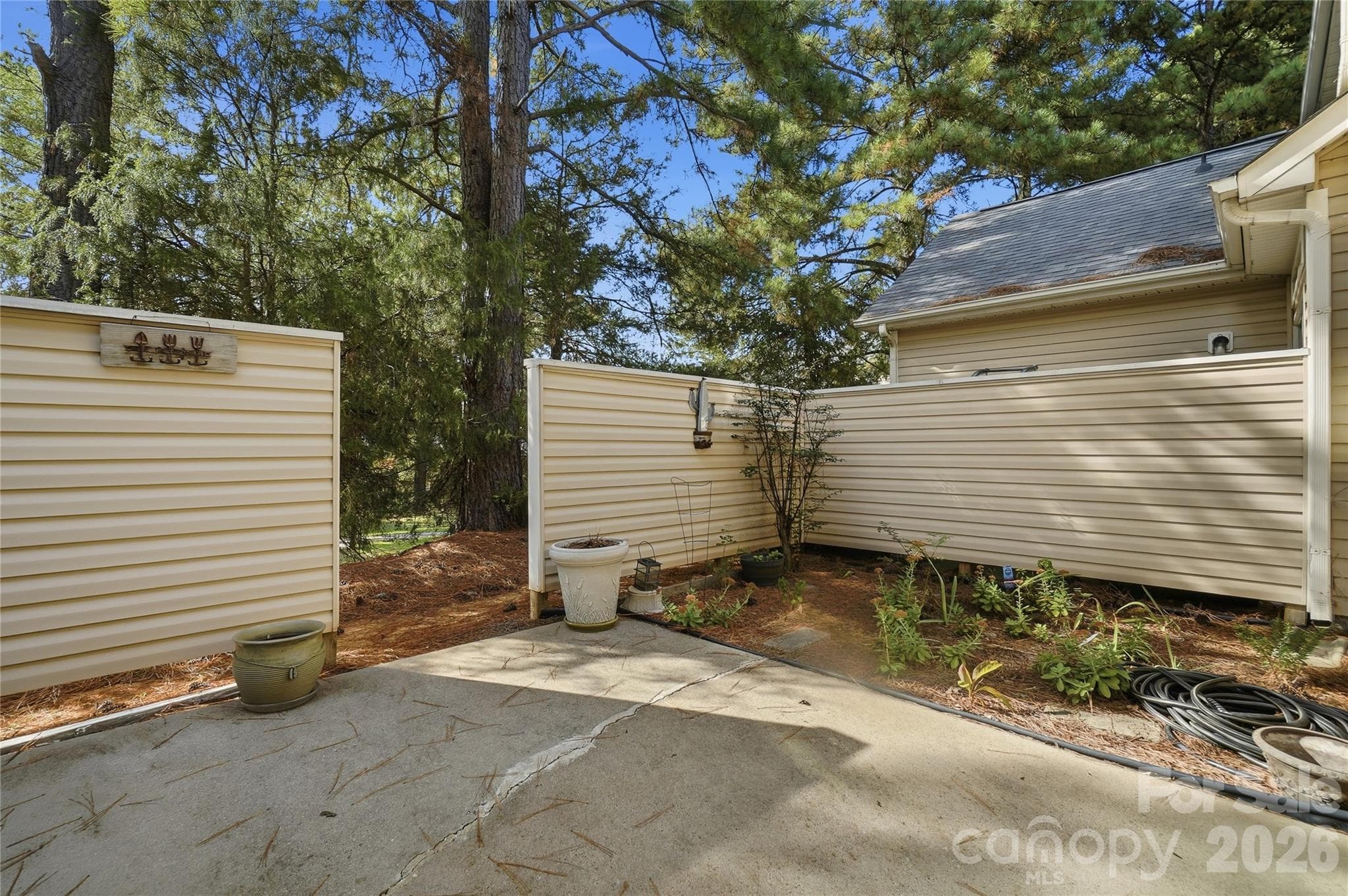 Townhouse at 5426 Johnston Mill Court, Charlotte, photo 31 of 34