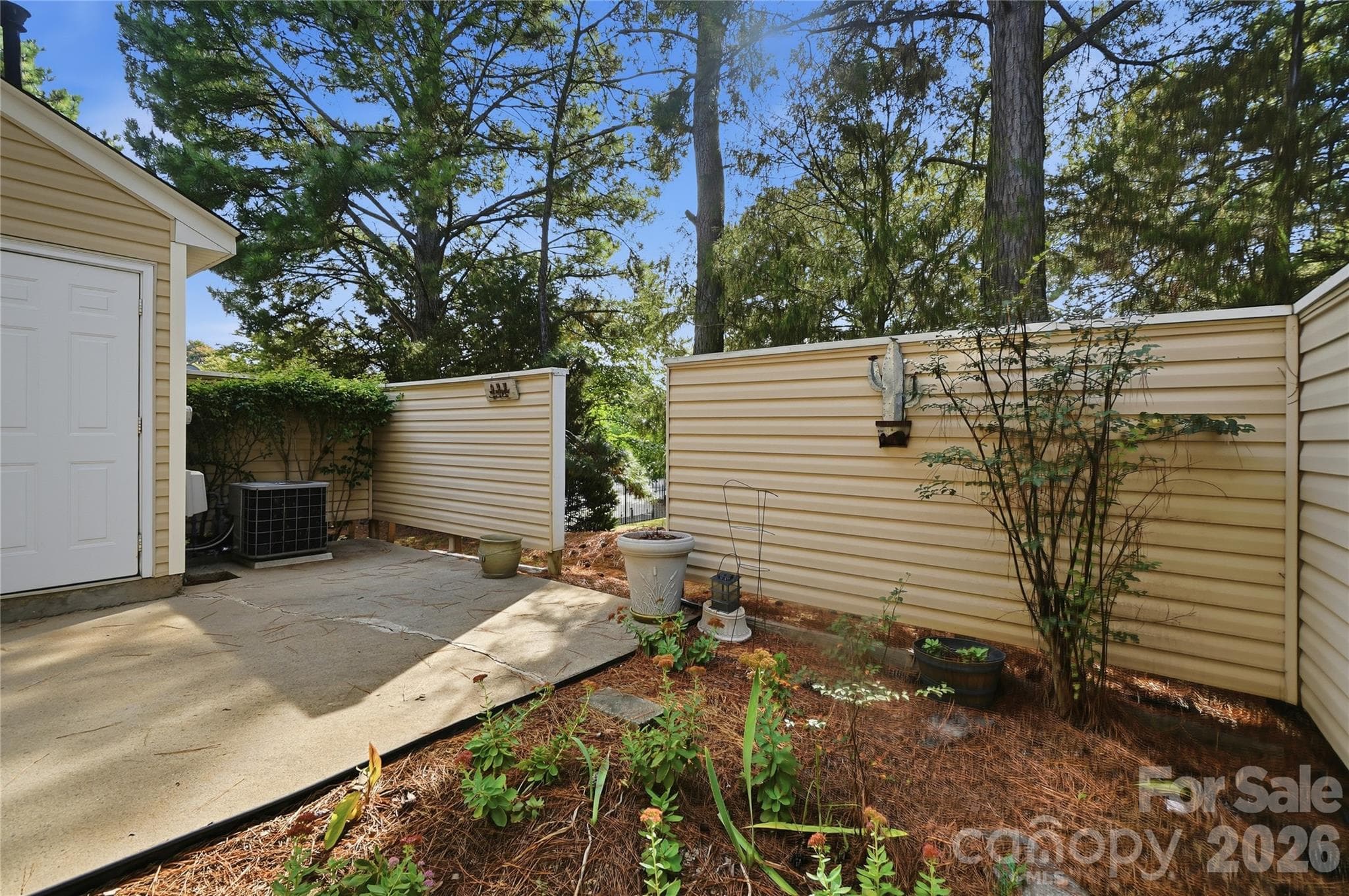 Townhouse at 5426 Johnston Mill Court, Charlotte, photo 33 of 34