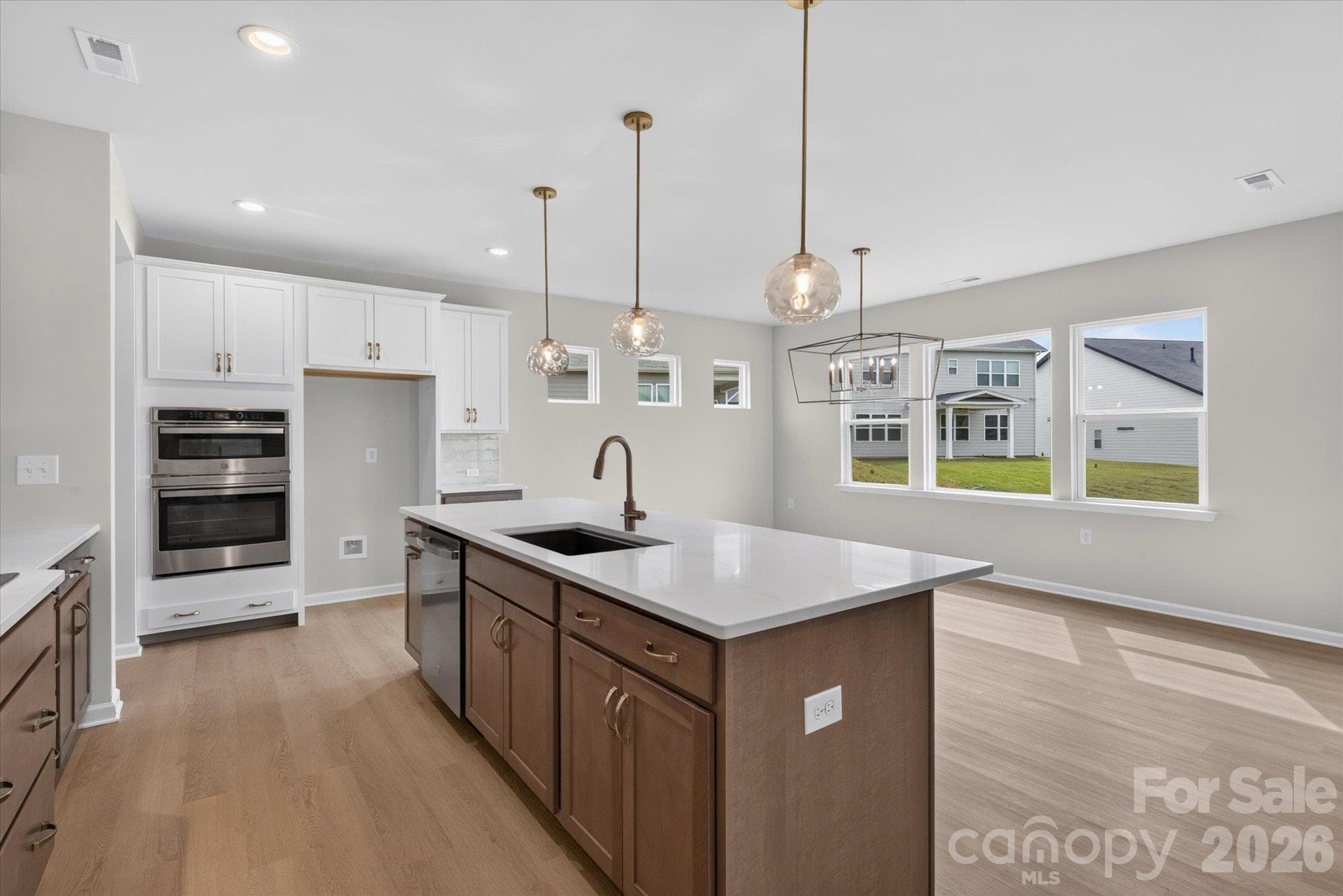 Kitchen/Breakfast - 1947 Thicket Drive, Gastonia