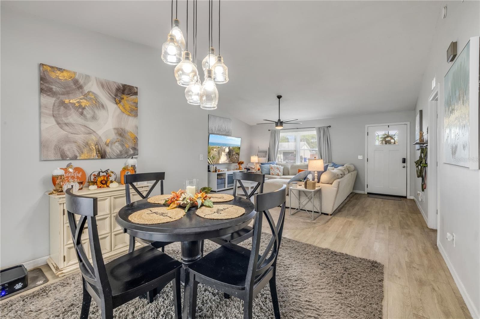 Single Family Residence at 3426 YULE TREE DR, EDGEWATER, photo 11 of 52
