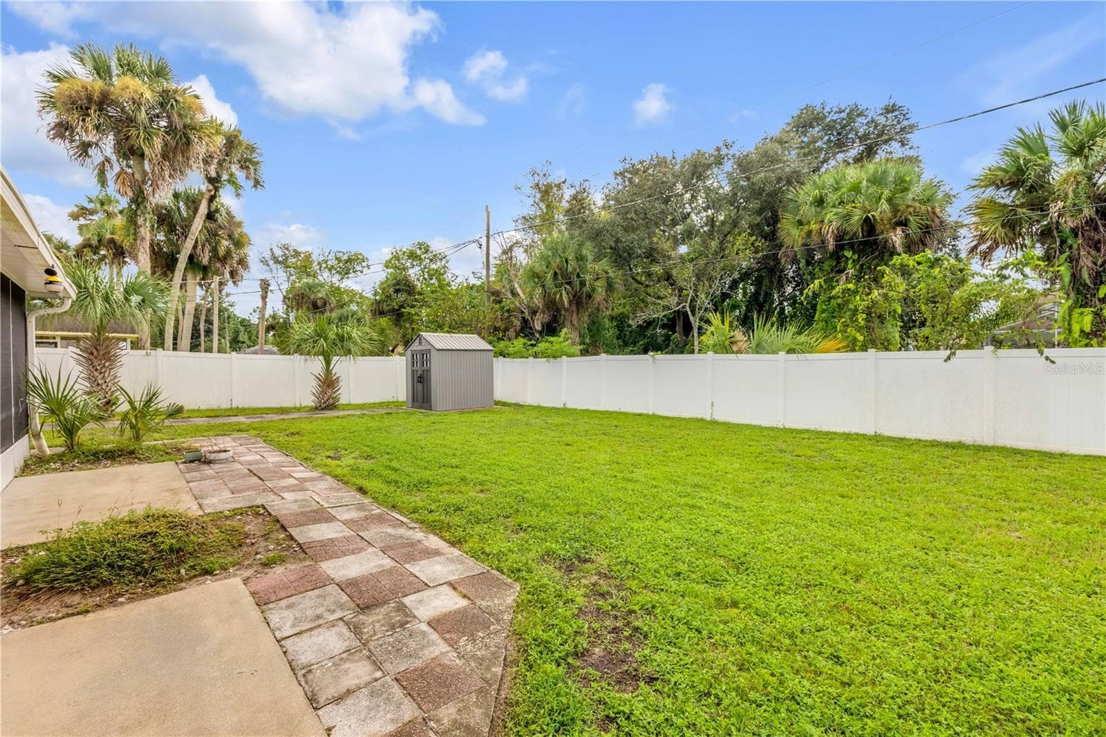 Single Family Residence at 3426 YULE TREE DR, EDGEWATER, photo 35 of 52