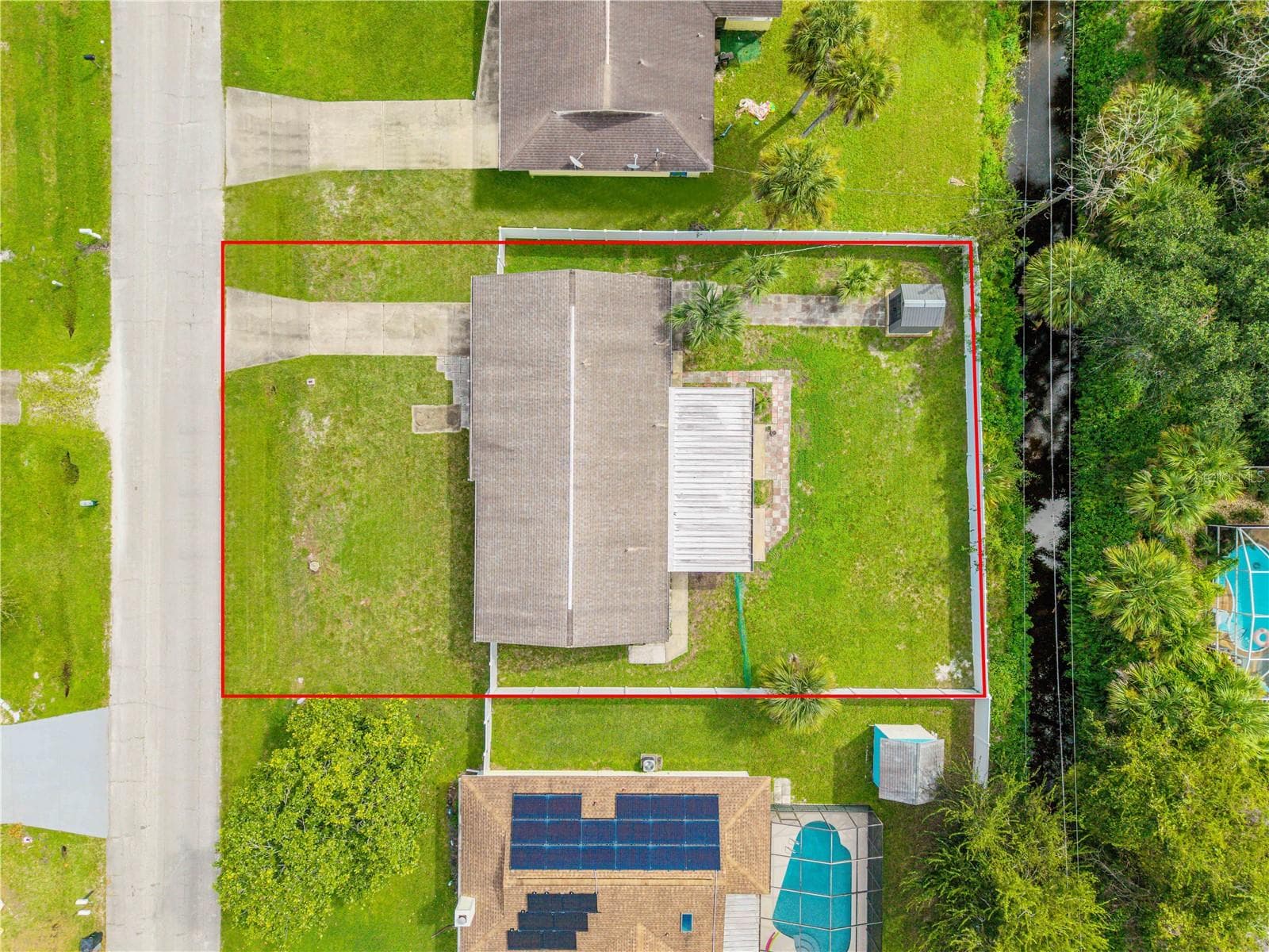 Single Family Residence at 3426 YULE TREE DR, EDGEWATER, photo 41 of 52