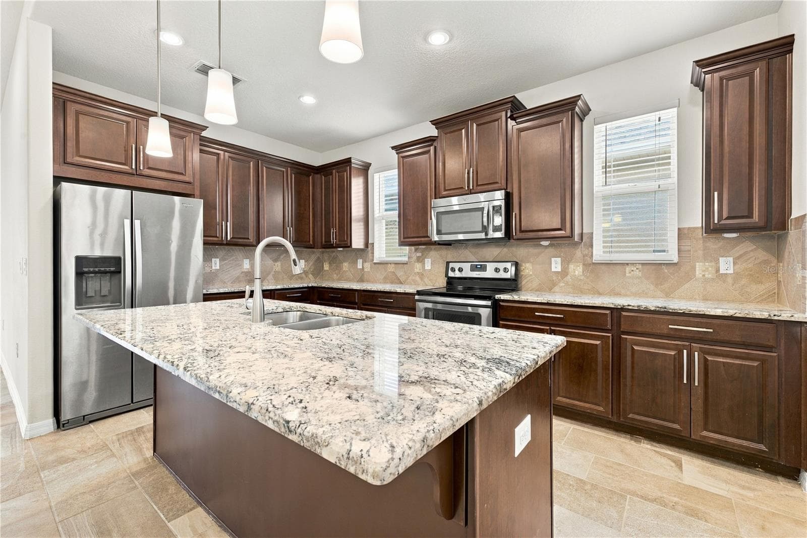 Single Family Residence at 2540 FOLIO WAY, KISSIMMEE, photo 14 of 77